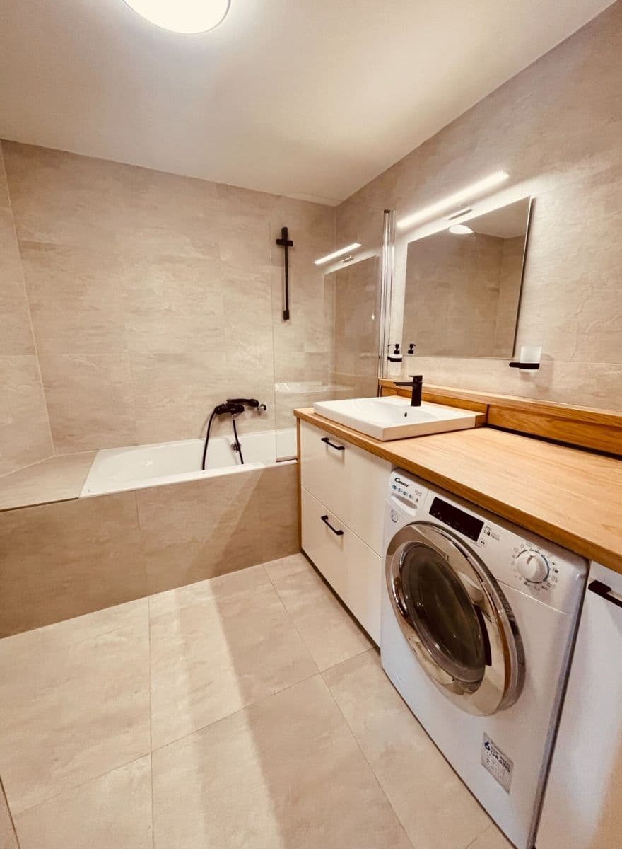 Prodej bytu 3+kk 90 m², Údolní, Brno, Jihomoravský kraj Prodej bytu 3+kk 90 m², Údolní, Brno, Jihomoravský kraj