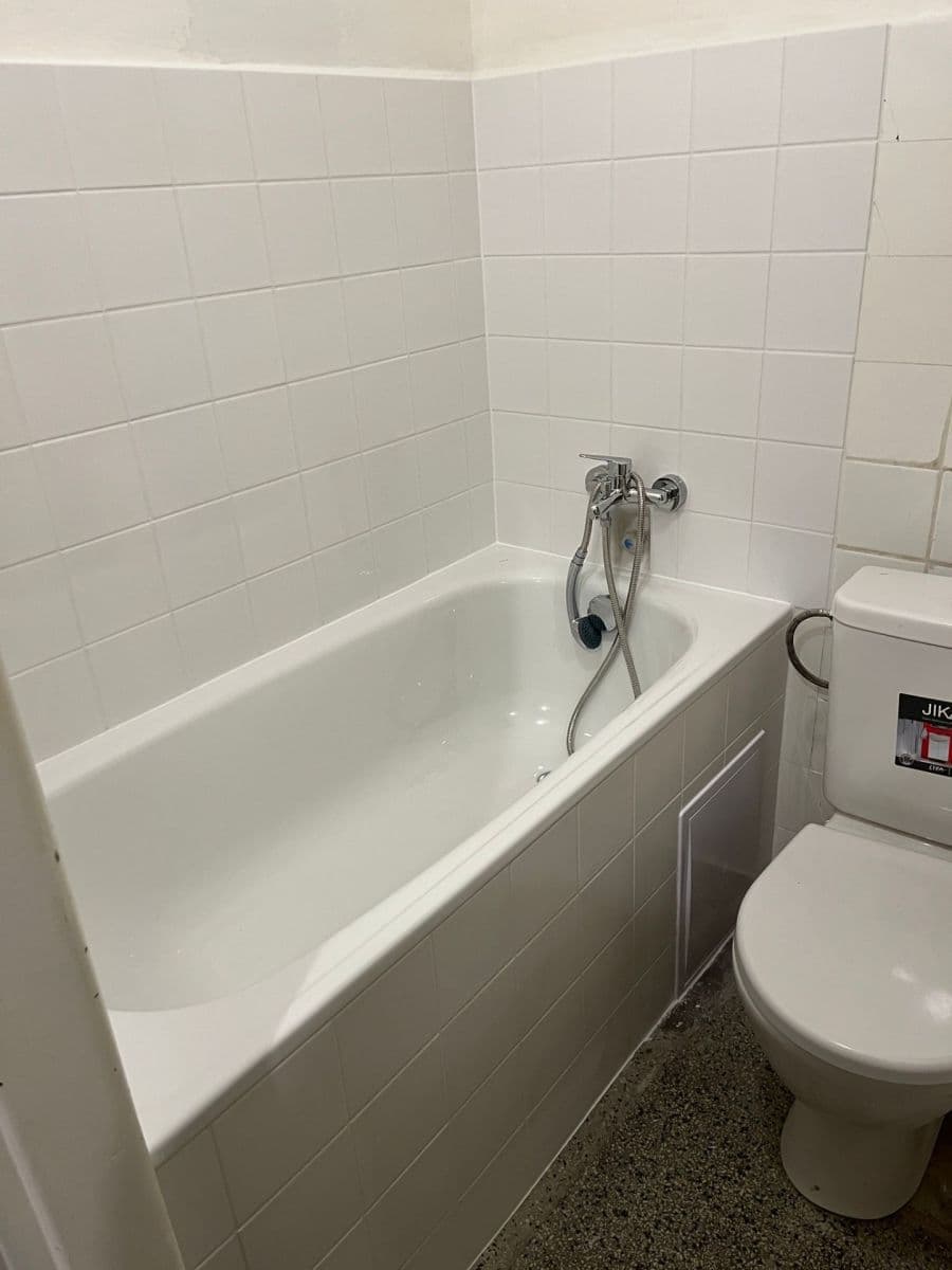 Pronájem bytu 1+1 30 m², Sobotecká, Praha, Praha Pronájem bytu 1+1 30 m², Sobotecká, Praha, Praha