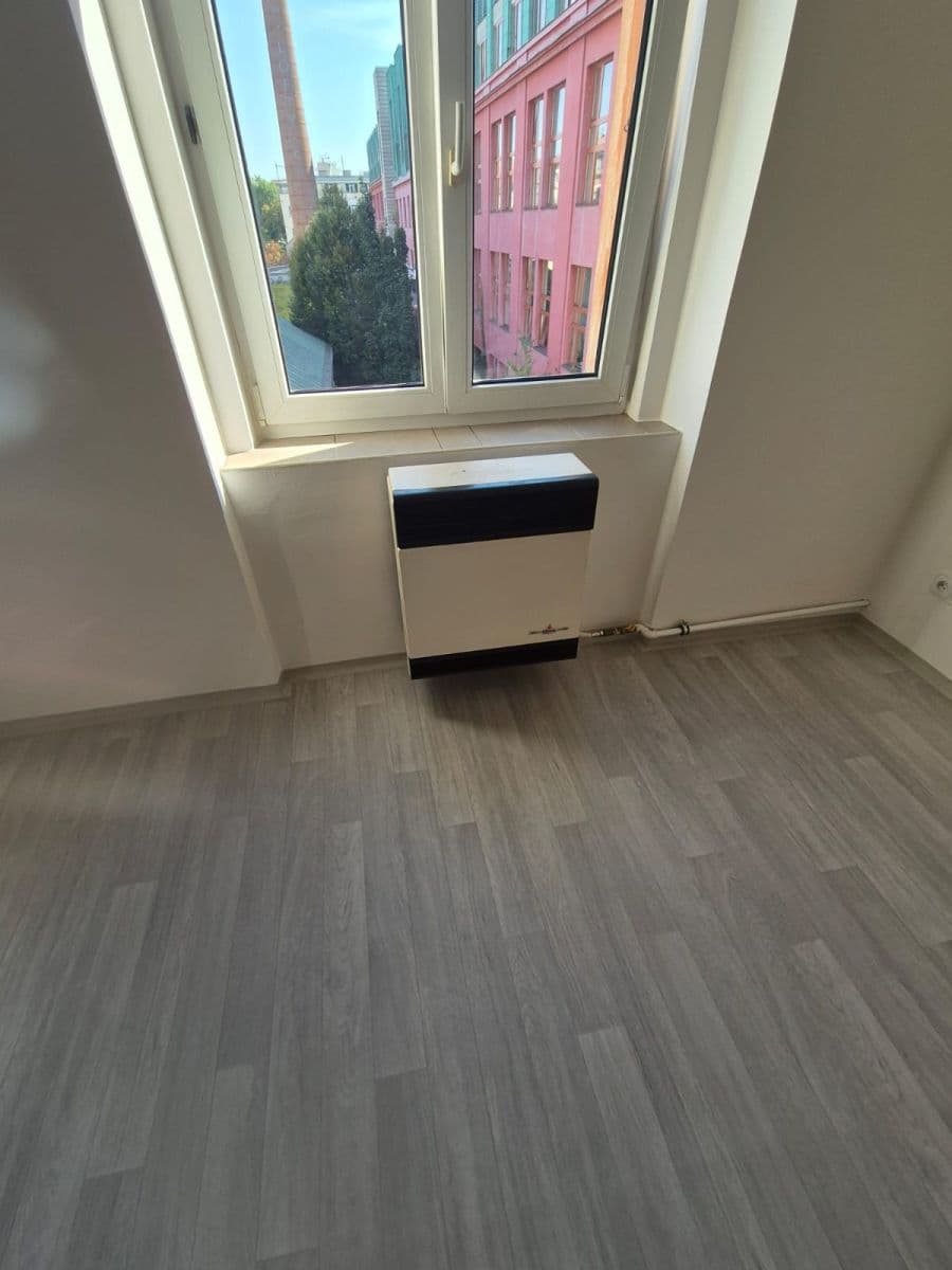 Pronájem bytu 1+1 35 m², Vacínova, Praha, Praha Pronájem bytu 1+1 35 m², Vacínova, Praha, Praha