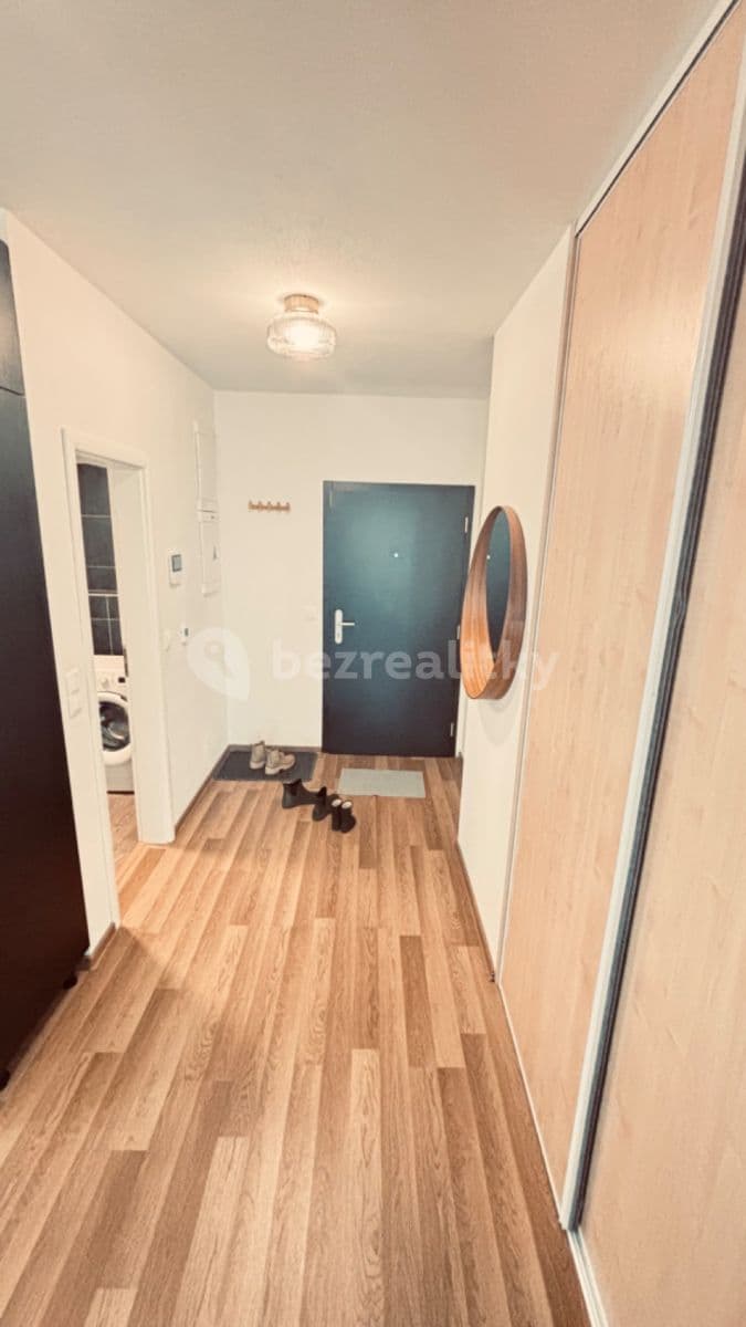 Pronájem bytu 2+1 45 m², Mickiewiczova, Bratislava - mestská časť Staré Mesto, Bratislavský kraj Pronájem bytu 2+1 45 m², Mickiewiczova, Bratislava - mestská časť Staré Mesto, Bratislavský kraj