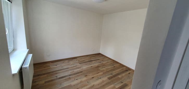 Pronájem bytu Garsoniéra 21 m², Bezručova, Mikulov, Jihomoravský kraj Pronájem bytu Garsoniéra 21 m², Bezručova, Mikulov, Jihomoravský kraj