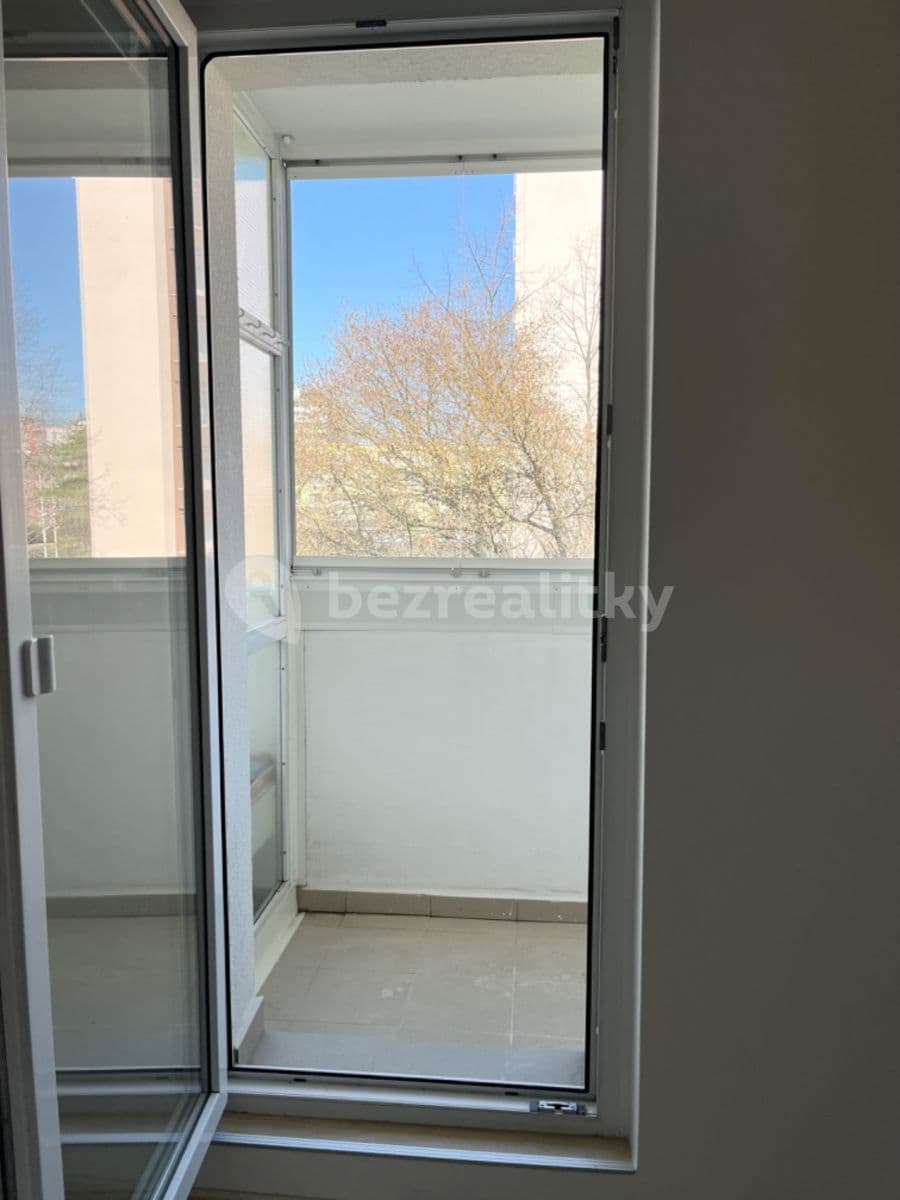 Pronájem bytu 2+kk 45 m², Vitry, Kladno, Středočeský kraj Pronájem bytu 2+kk 45 m², Vitry, Kladno, Středočeský kraj