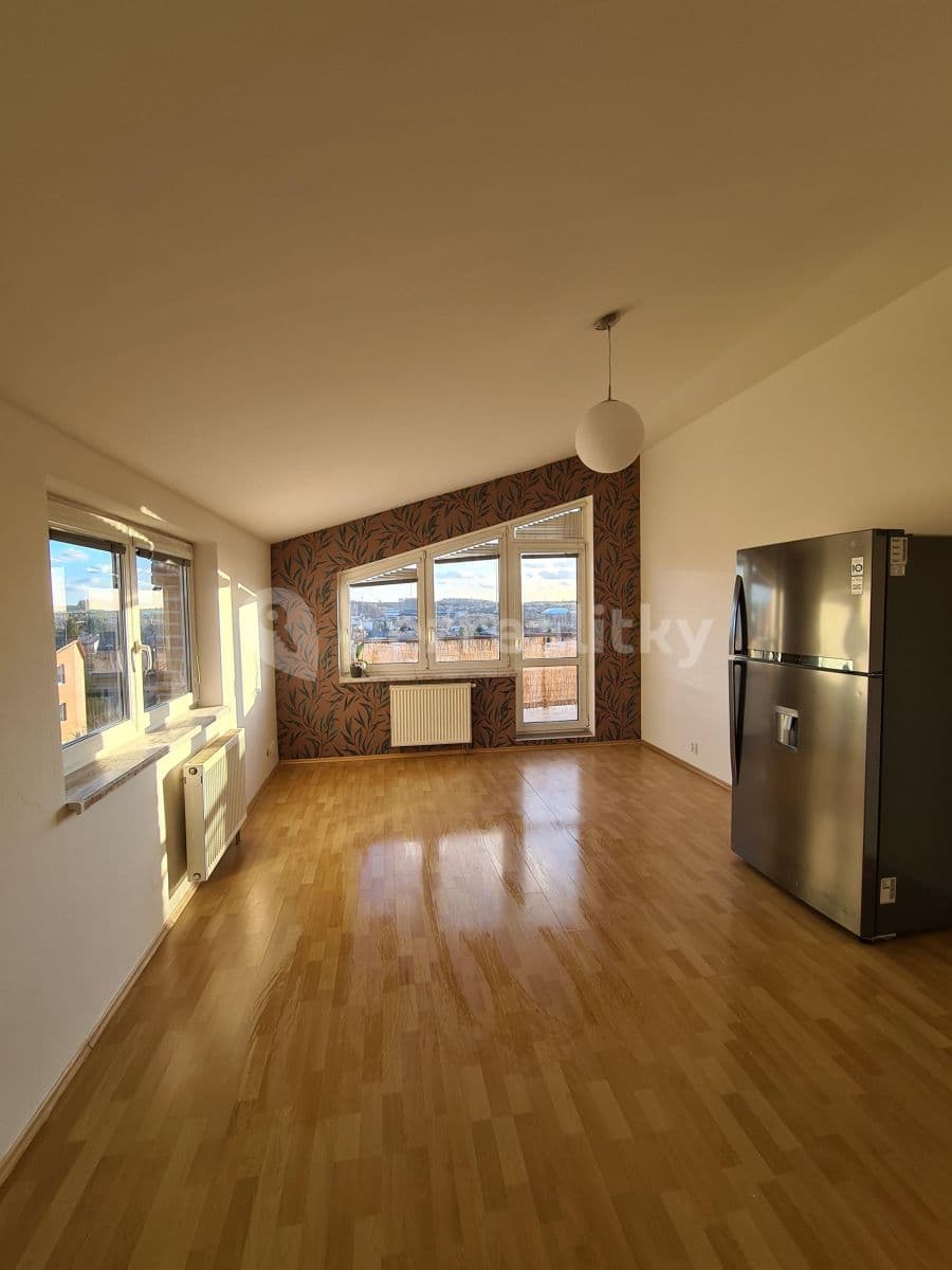 Pronájem bytu 2+kk 52 m², Za Sídlištěm, Dolní Břežany, Středočeský kraj Pronájem bytu 2+kk 52 m², Za Sídlištěm, Dolní Břežany, Středočeský kraj