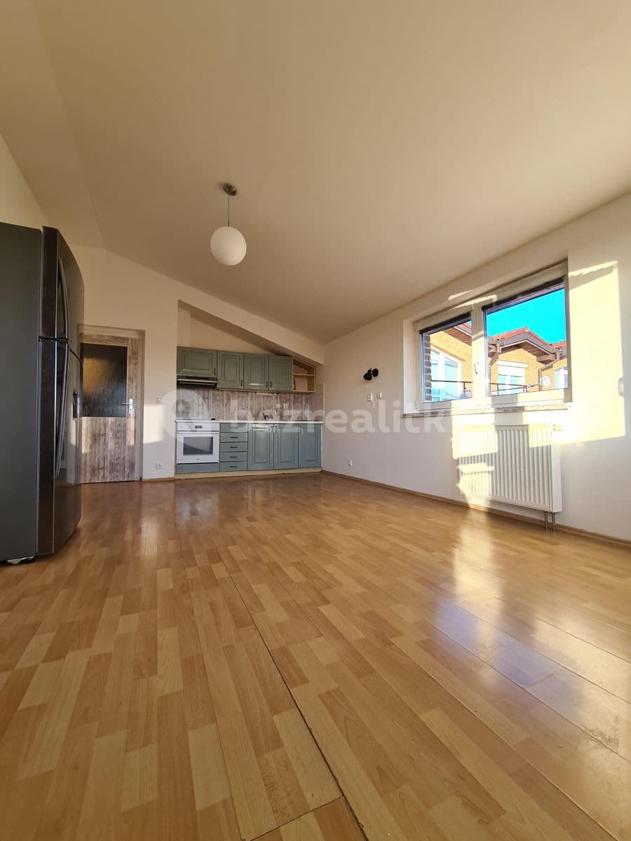 Pronájem bytu 2+kk 52 m², Za Sídlištěm, Dolní Břežany, Středočeský kraj Pronájem bytu 2+kk 52 m², Za Sídlištěm, Dolní Břežany, Středočeský kraj