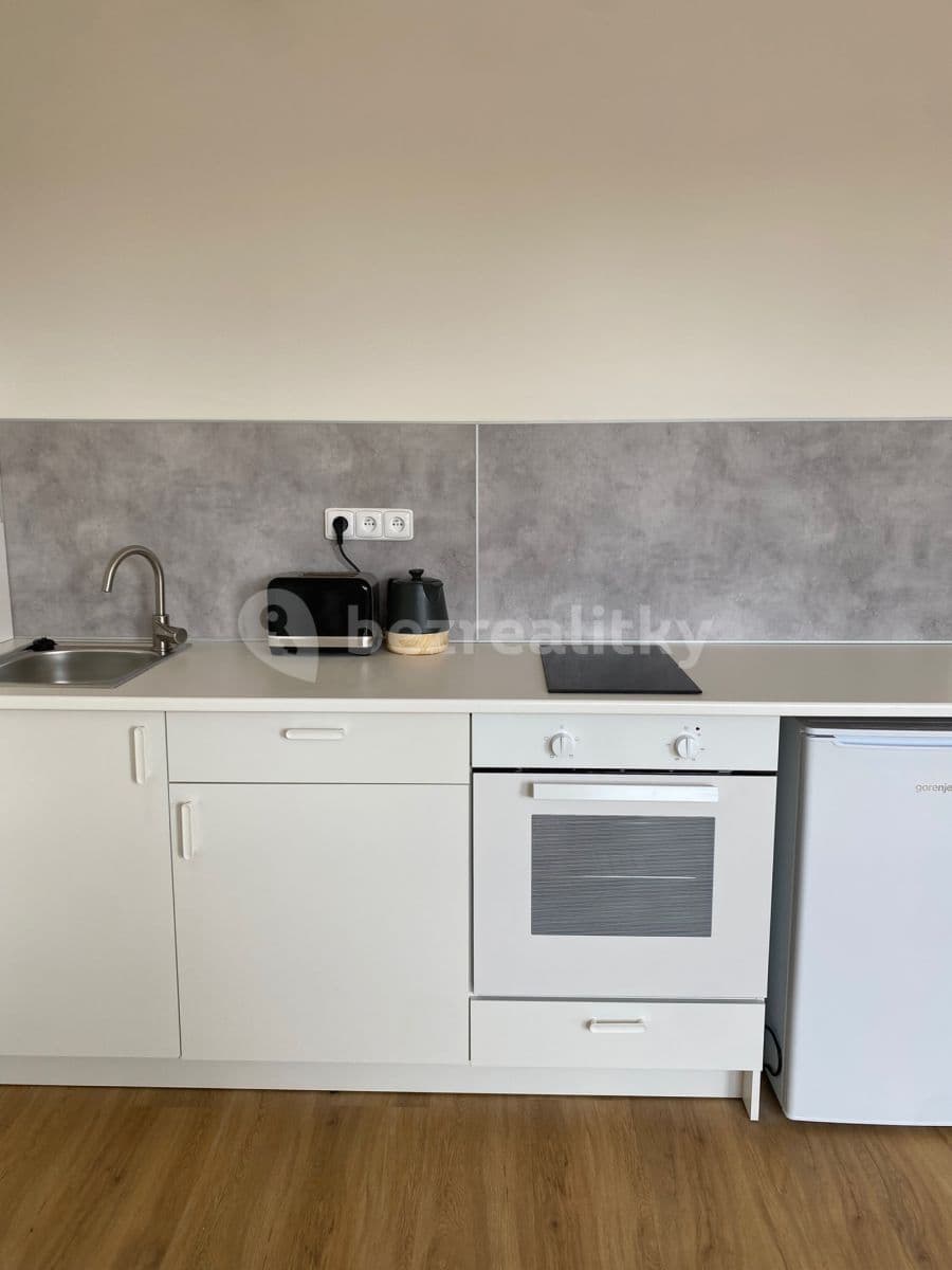 Pronájem bytu Garsoniéra 29 m², Perucká, Praha, Praha Pronájem bytu Garsoniéra 29 m², Perucká, Praha, Praha
