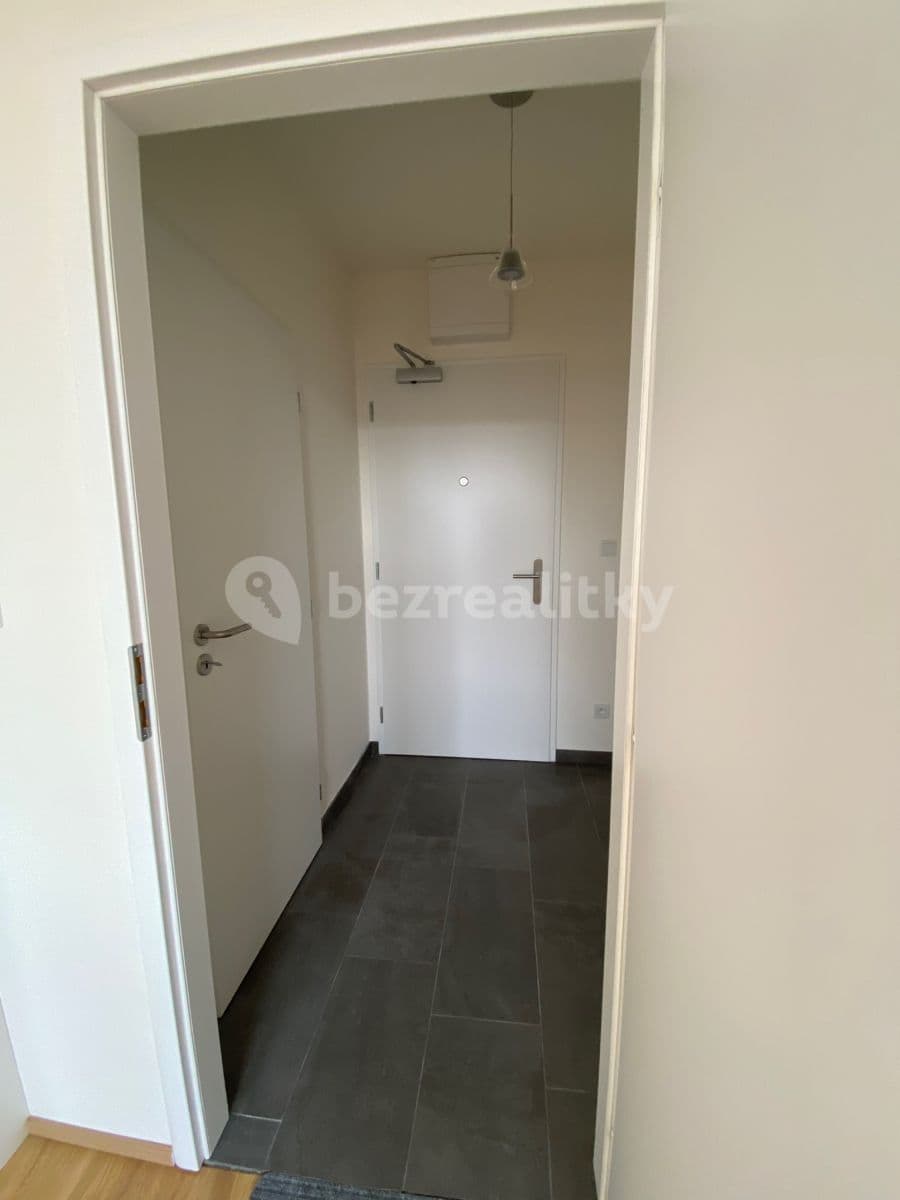 Pronájem bytu Garsoniéra 29 m², Perucká, Praha, Praha Pronájem bytu Garsoniéra 29 m², Perucká, Praha, Praha