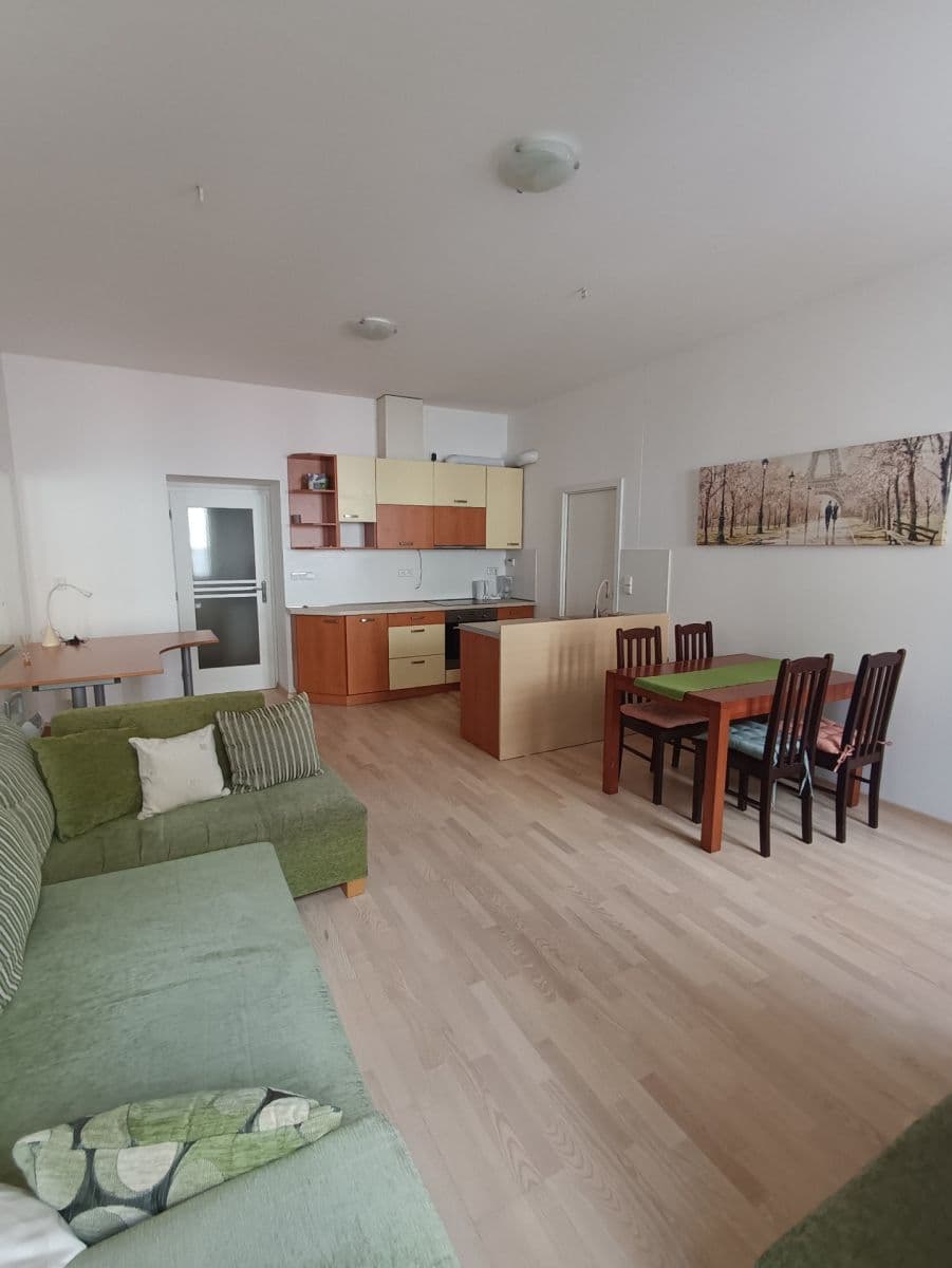 Pronájem bytu 2+kk 54 m², Husovická, Brno, Jihomoravský kraj Pronájem bytu 2+kk 54 m², Husovická, Brno, Jihomoravský kraj