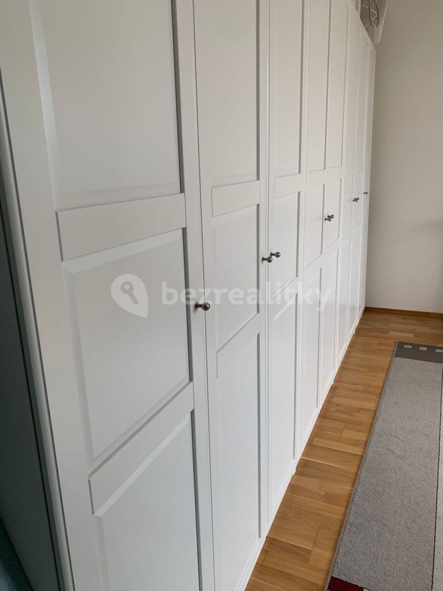 Pronájem bytu 2+kk 75 m², Pod Hájem, Praha, Praha Pronájem bytu 2+kk 75 m², Pod Hájem, Praha, Praha