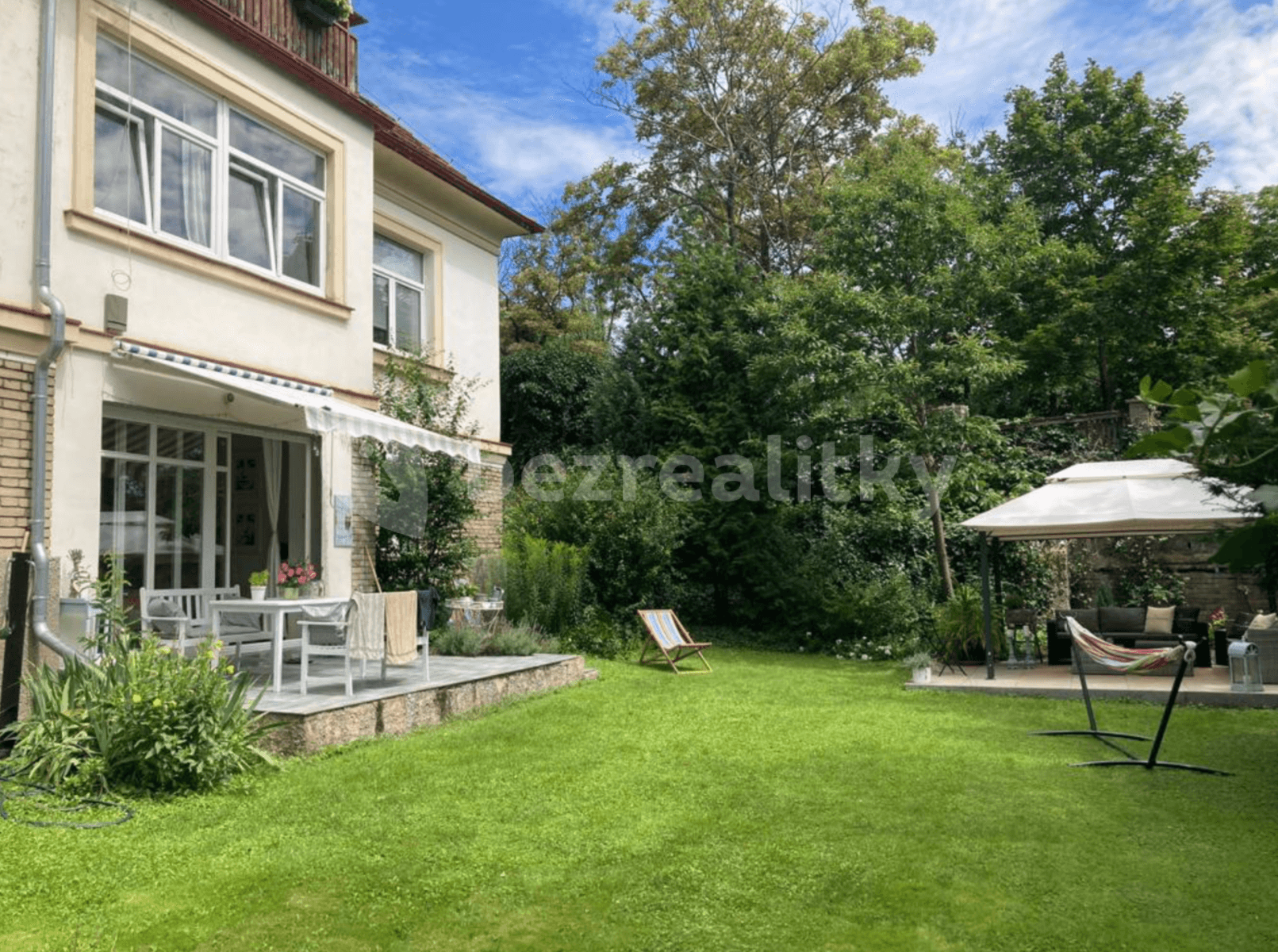 Pronájem bytu 2+kk 75 m², Pod Hájem, Praha, Praha Pronájem bytu 2+kk 75 m², Pod Hájem, Praha, Praha