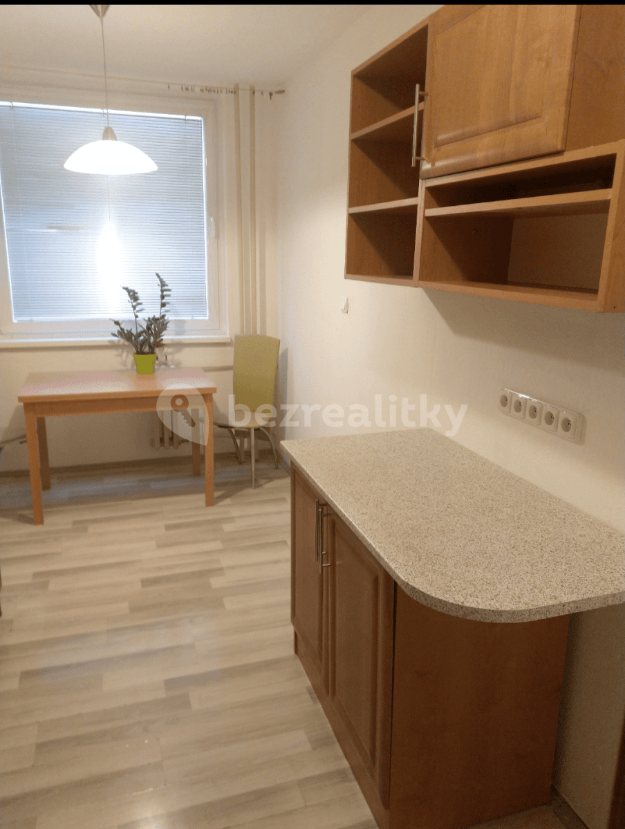 Pronájem bytu 3+1 73 m², Suchý vršek, Praha, Praha Pronájem bytu 3+1 73 m², Suchý vršek, Praha, Praha