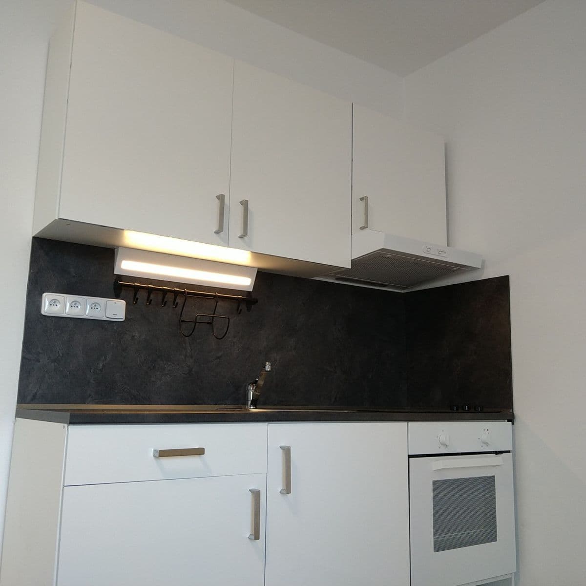 Pronájem bytu 3+kk 60 m², Horymírova, Ostrava, Moravskoslezský kraj Pronájem bytu 3+kk 60 m², Horymírova, Ostrava, Moravskoslezský kraj