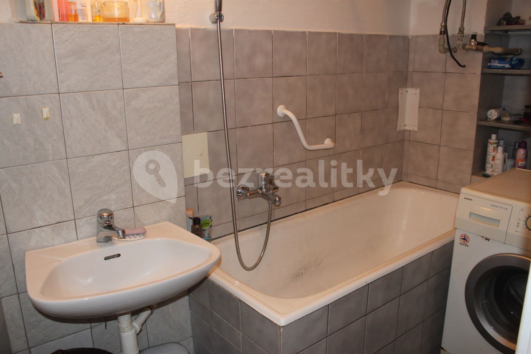 Pronájem bytu 2+1 53 m², Krásova, Praha, Praha Pronájem bytu 2+1 53 m², Krásova, Praha, Praha
