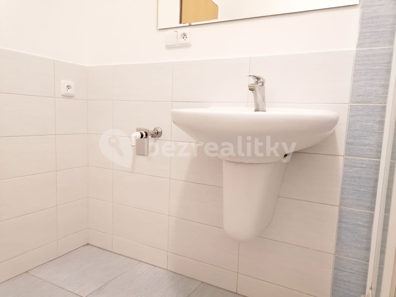 Pronájem bytu 1+kk 48 m², Neklež, Brno, Jihomoravský kraj Pronájem bytu 1+kk 48 m², Neklež, Brno, Jihomoravský kraj