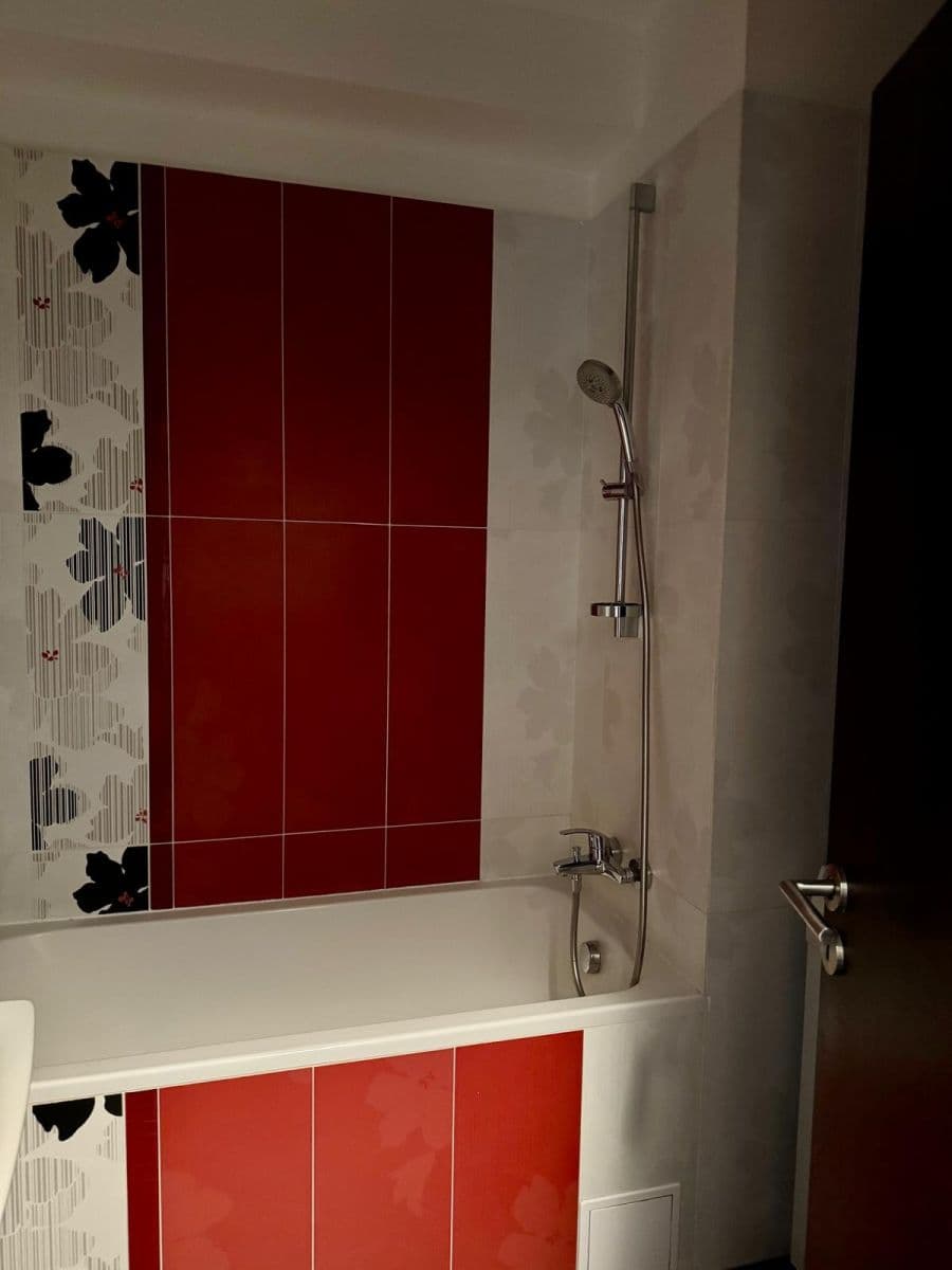 Prodej bytu 2+kk 50 m², Na vysočanských vinicích, Praha, Praha Prodej bytu 2+kk 50 m², Na vysočanských vinicích, Praha, Praha