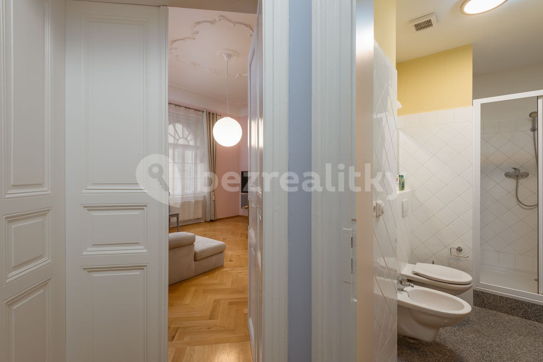Pronájem bytu 2+kk 49 m², Řeznická, Praha, Praha Pronájem bytu 2+kk 49 m², Řeznická, Praha, Praha