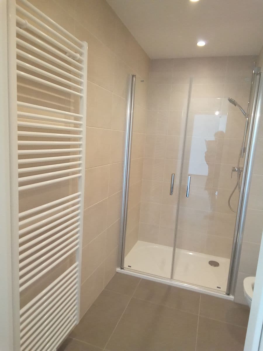 Pronájem bytu 2+kk 45 m², Karla Čapka, Unhošť, Středočeský kraj Pronájem bytu 2+kk 45 m², Karla Čapka, Unhošť, Středočeský kraj