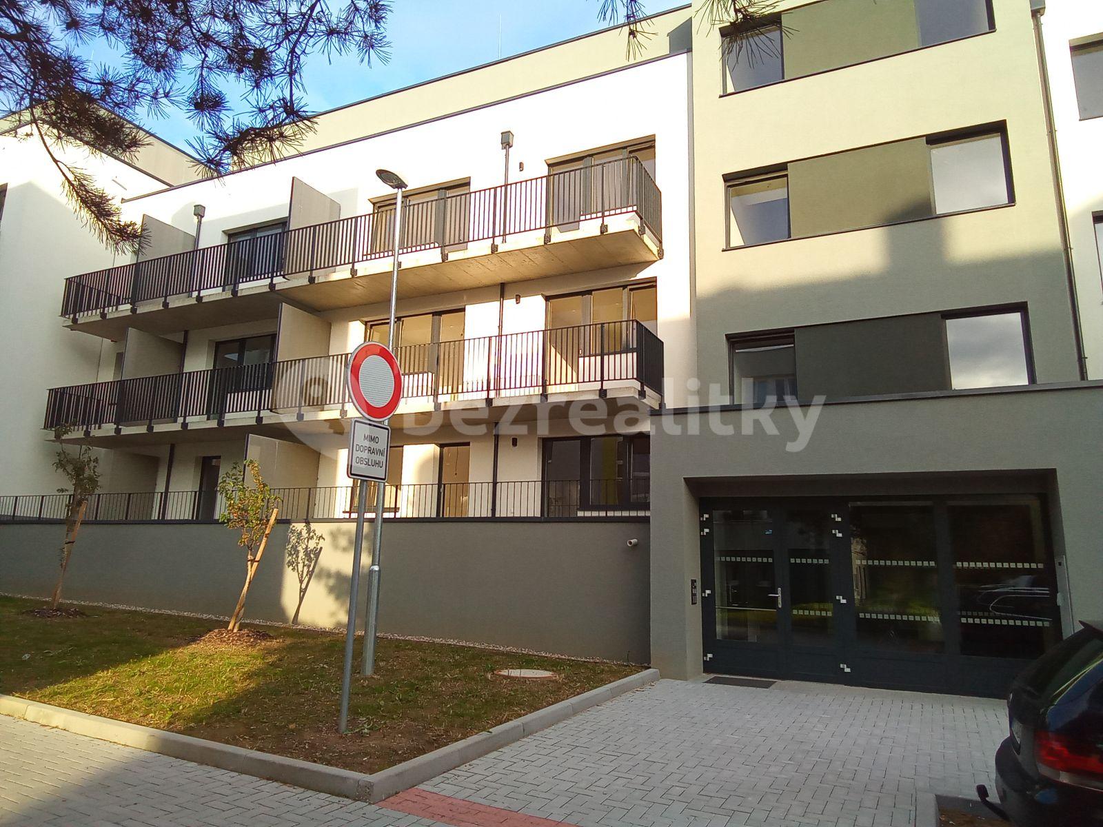 Pronájem bytu 2+kk 55 m², Karla Čapka, Unhošť, Středočeský kraj