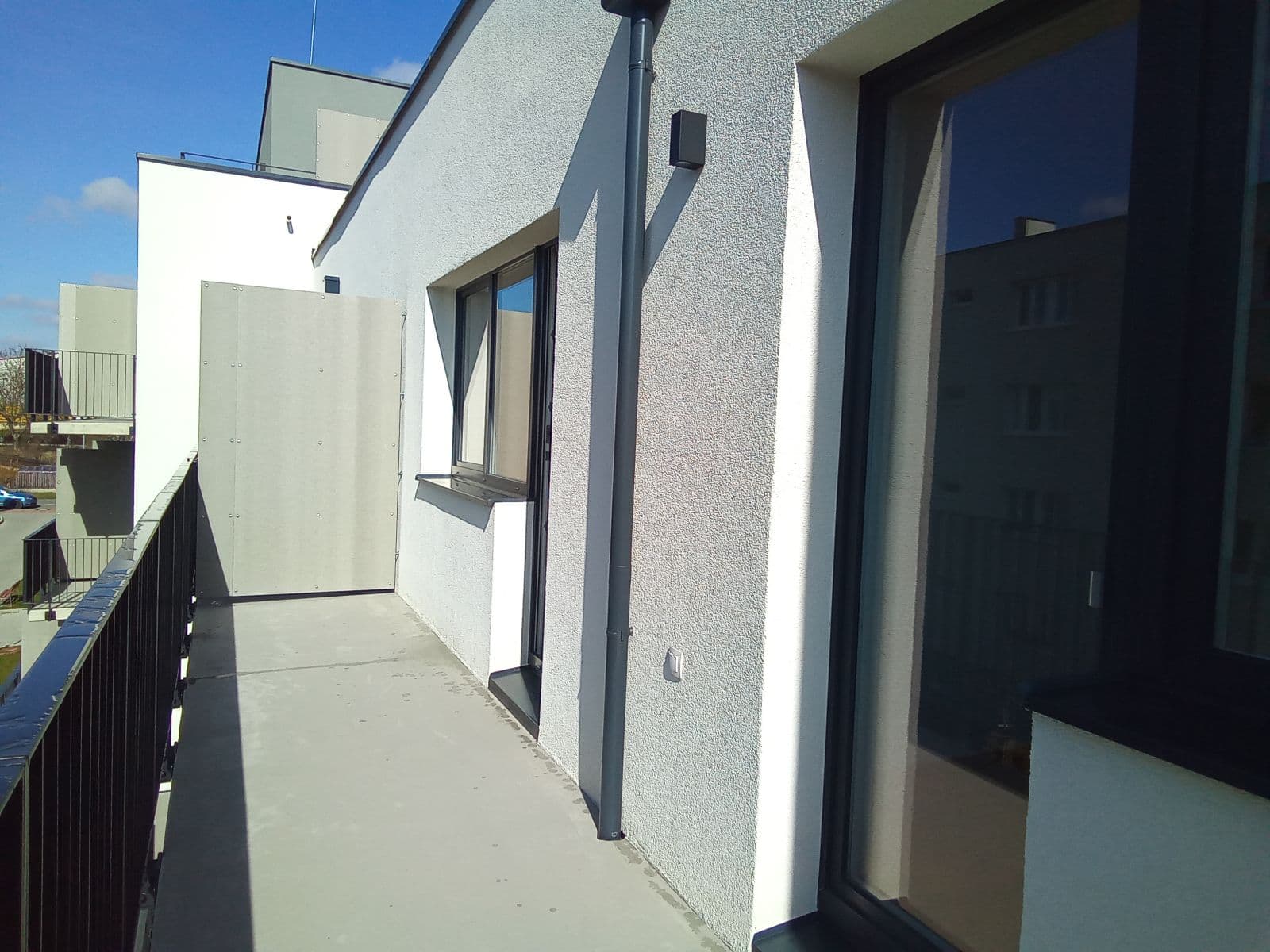 Pronájem bytu 2+kk 45 m², Karla Čapka, Unhošť, Středočeský kraj Pronájem bytu 2+kk 45 m², Karla Čapka, Unhošť, Středočeský kraj