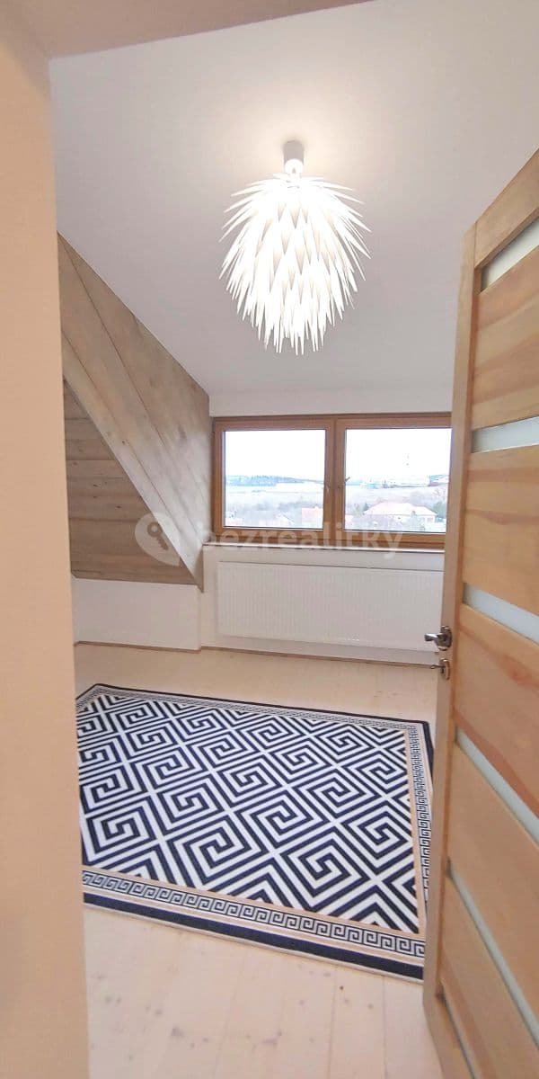 Pronájem domu 224 m², pozemek 572 m², Dolejší, Kosoř, Středočeský kraj Pronájem domu 224 m², pozemek 572 m², Dolejší, Kosoř, Středočeský kraj