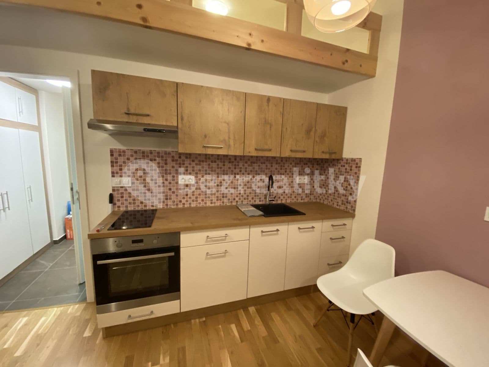 Pronájem bytu 1+kk 30 m², Legerova, Praha, Praha Pronájem bytu 1+kk 30 m², Legerova, Praha, Praha