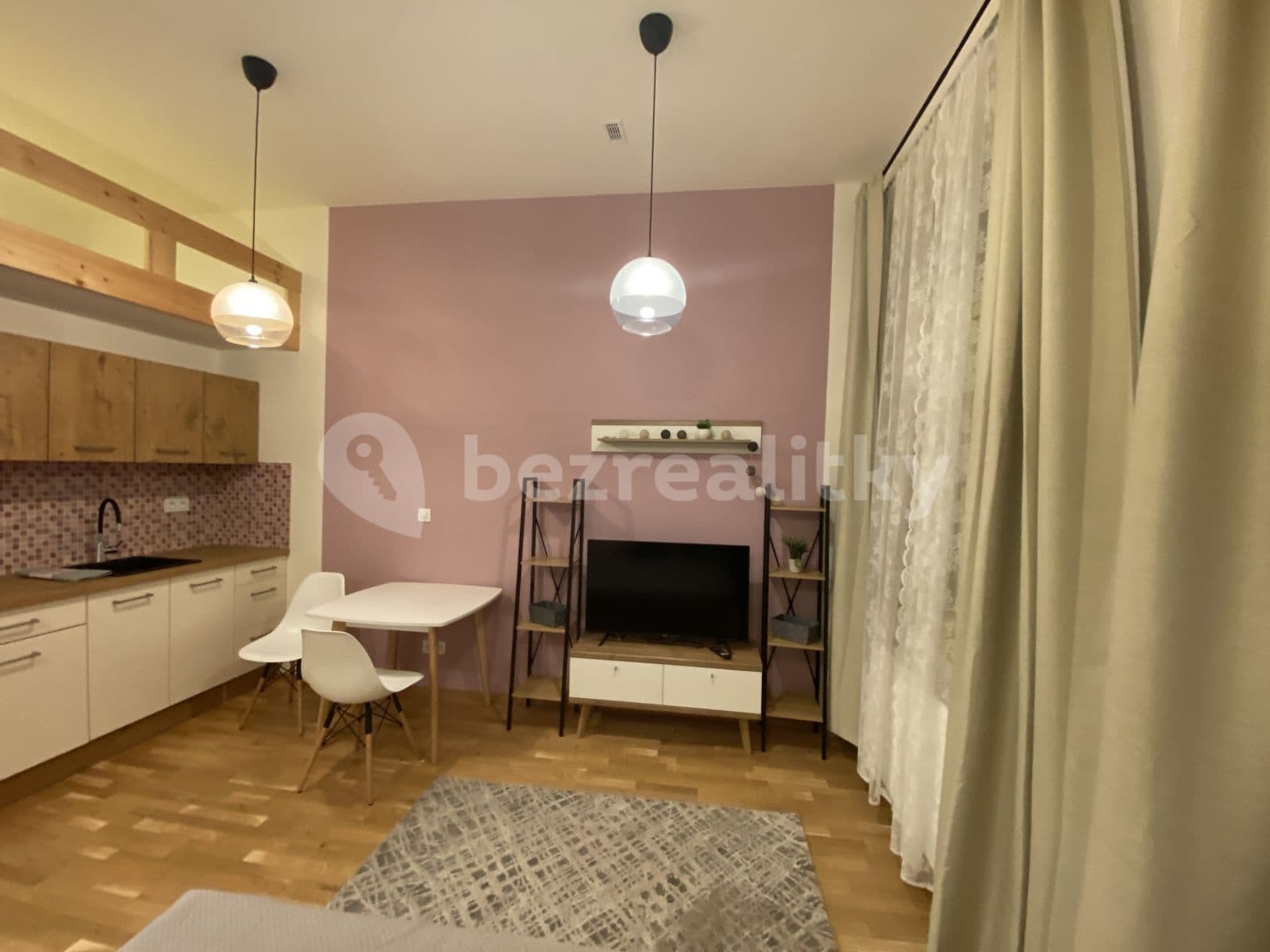 Pronájem bytu 1+kk 30 m², Legerova, Praha, Praha Pronájem bytu 1+kk 30 m², Legerova, Praha, Praha