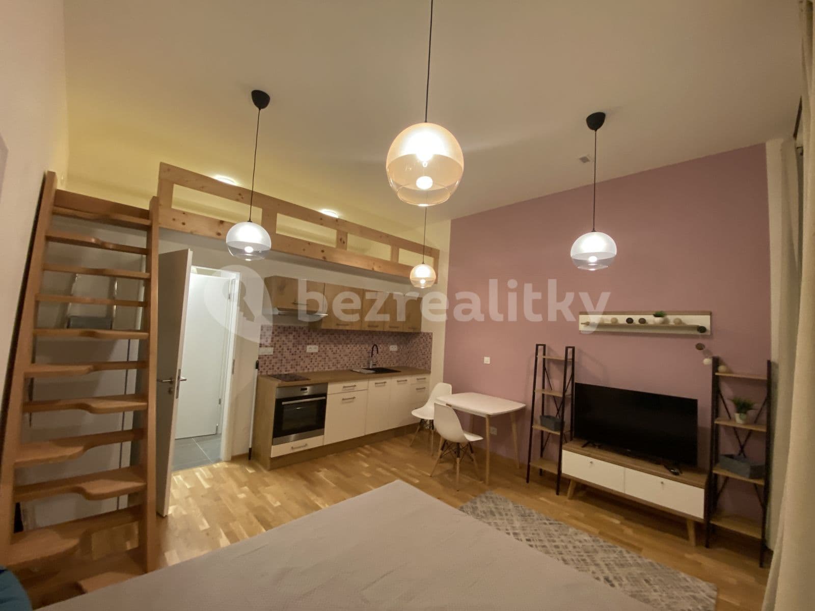 Pronájem bytu 1+kk 30 m², Legerova, Praha, Praha Pronájem bytu 1+kk 30 m², Legerova, Praha, Praha