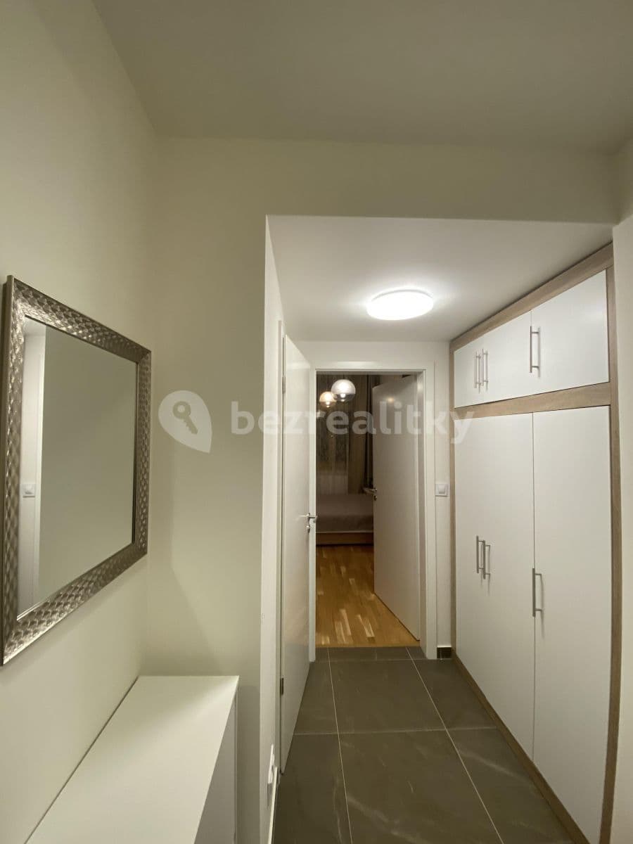 Pronájem bytu 1+kk 30 m², Legerova, Praha, Praha Pronájem bytu 1+kk 30 m², Legerova, Praha, Praha