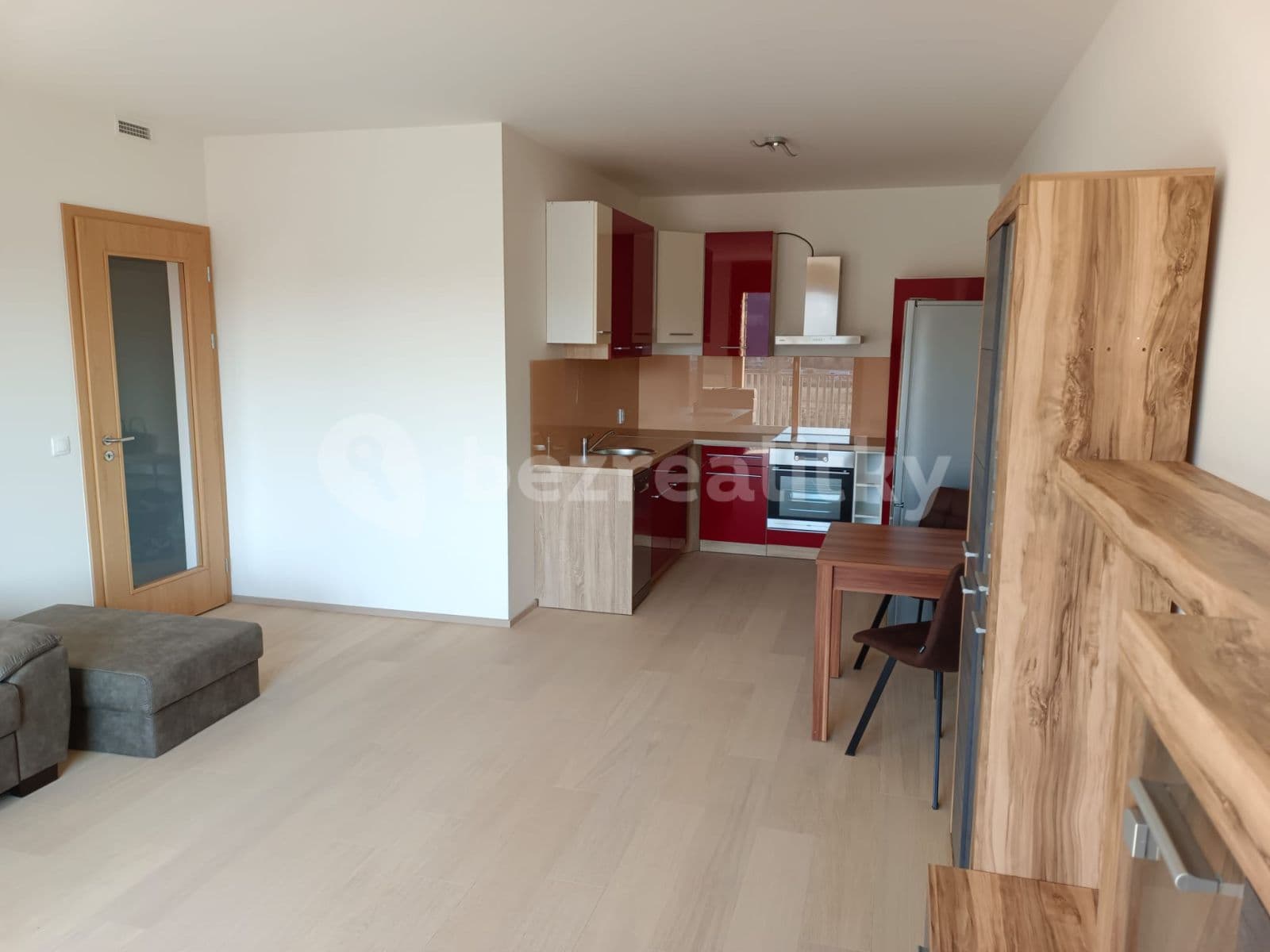 Pronájem bytu 2+kk 61 m², Vrátnická, Praha, Praha Pronájem bytu 2+kk 61 m², Vrátnická, Praha, Praha