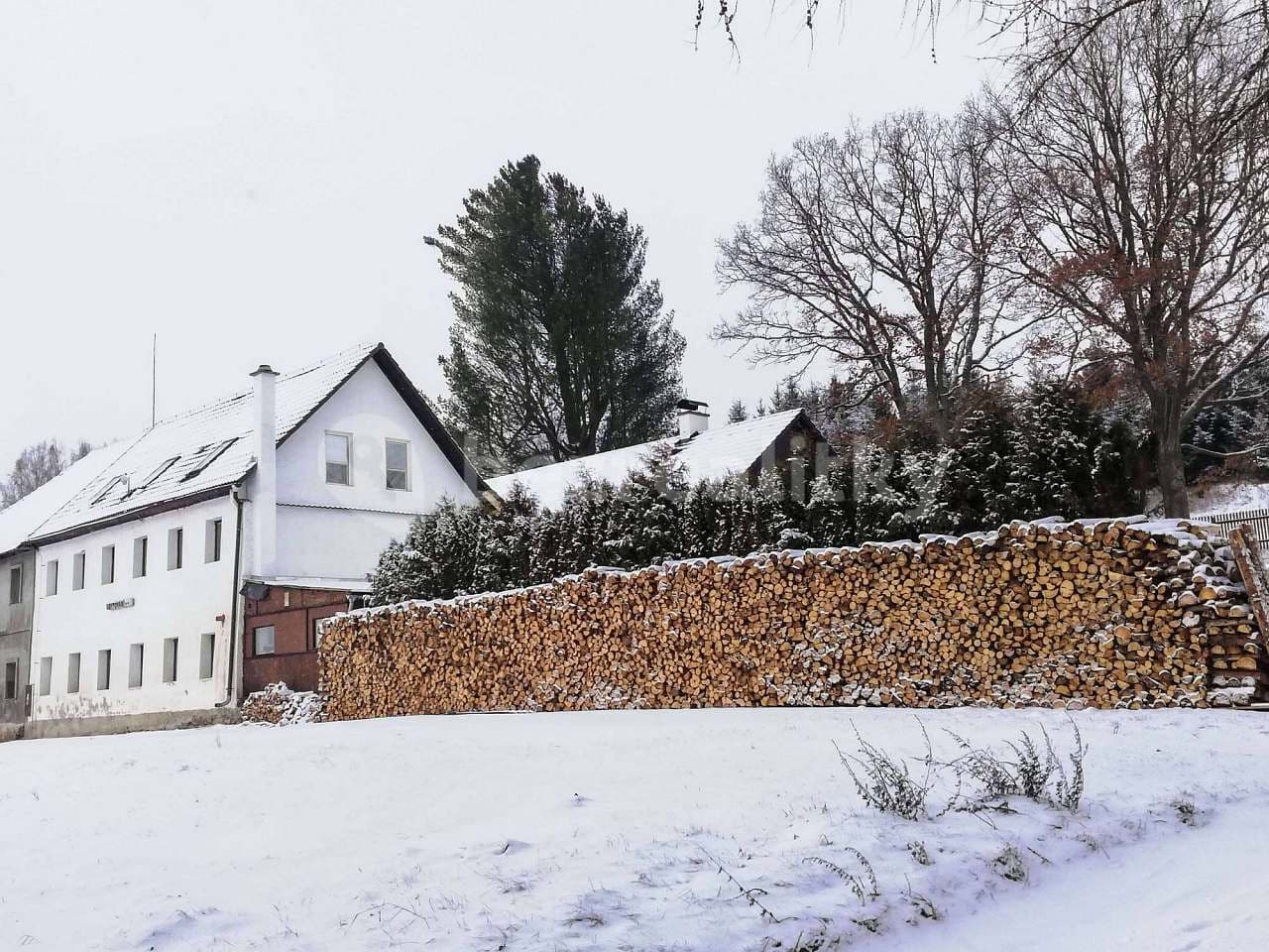 Pronájem chaty, chalupy, Nová Pec, Jihočeský kraj Pronájem chaty, chalupy, Nová Pec, Jihočeský kraj