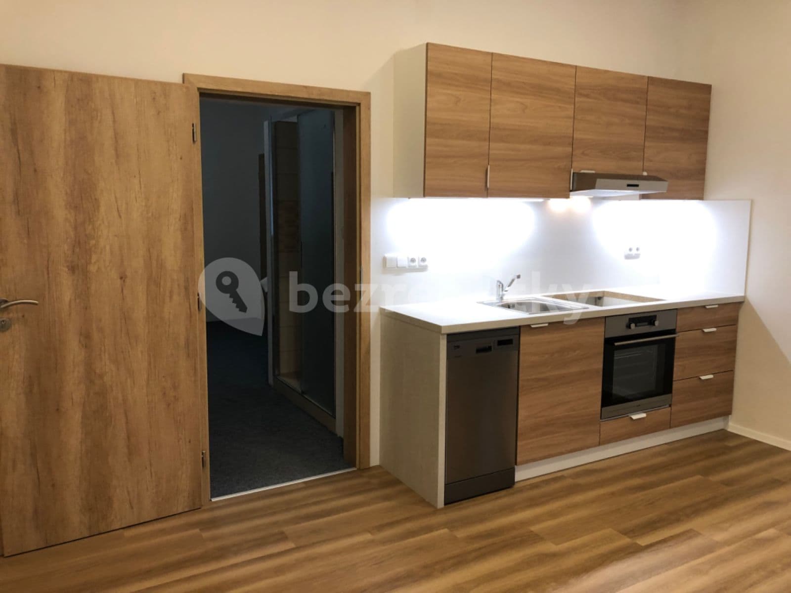 Pronájem bytu 2+kk 42 m², Netušilova, Brno, Jihomoravský kraj