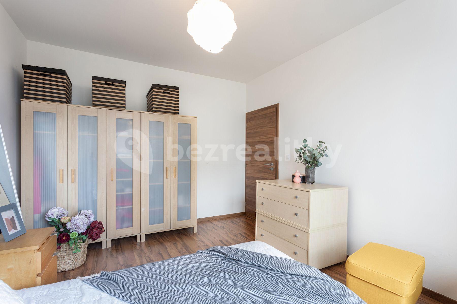 Prodej bytu 3+kk 82 m², Sousedíkova, Praha, Praha