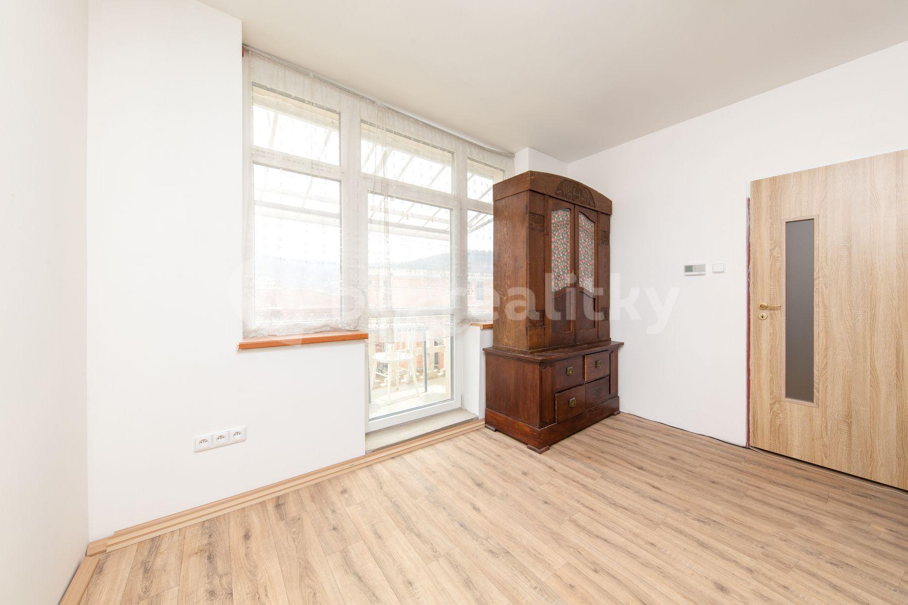 Prodej bytu 3+kk 61 m², Josefa Černíka, Luhačovice, Zlínský kraj
