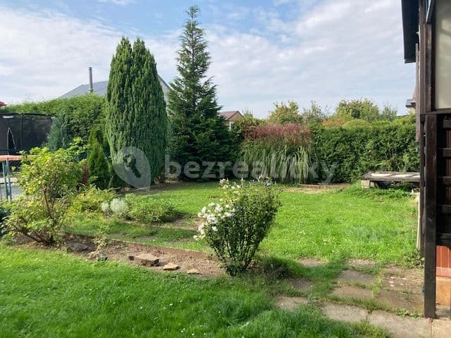 Pronájem chaty, chalupy 35 m², pozemek 400 m², Nad Hutěmi, Praha, Praha Pronájem chaty, chalupy 35 m², pozemek 400 m², Nad Hutěmi, Praha, Praha