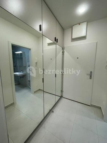 Pronájem bytu 1+kk 40 m², Buková, Jihlava, Kraj Vysočina Pronájem bytu 1+kk 40 m², Buková, Jihlava, Kraj Vysočina