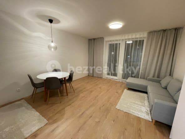 Pronájem bytu 1+kk 40 m², Buková, Jihlava, Kraj Vysočina Pronájem bytu 1+kk 40 m², Buková, Jihlava, Kraj Vysočina