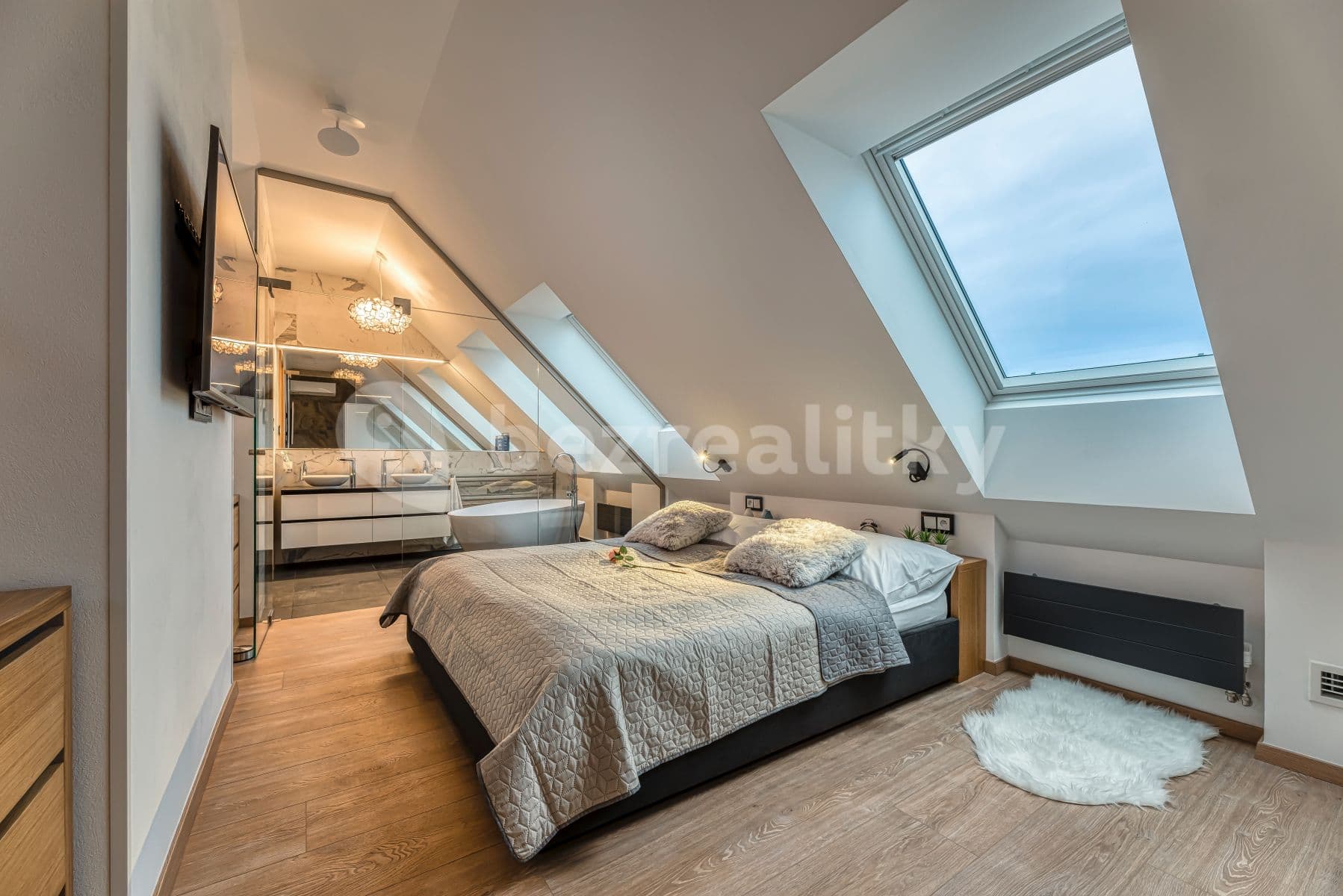Pronájem bytu 2+kk 99 m², Francouzská, Praha, Praha Pronájem bytu 2+kk 99 m², Francouzská, Praha, Praha
