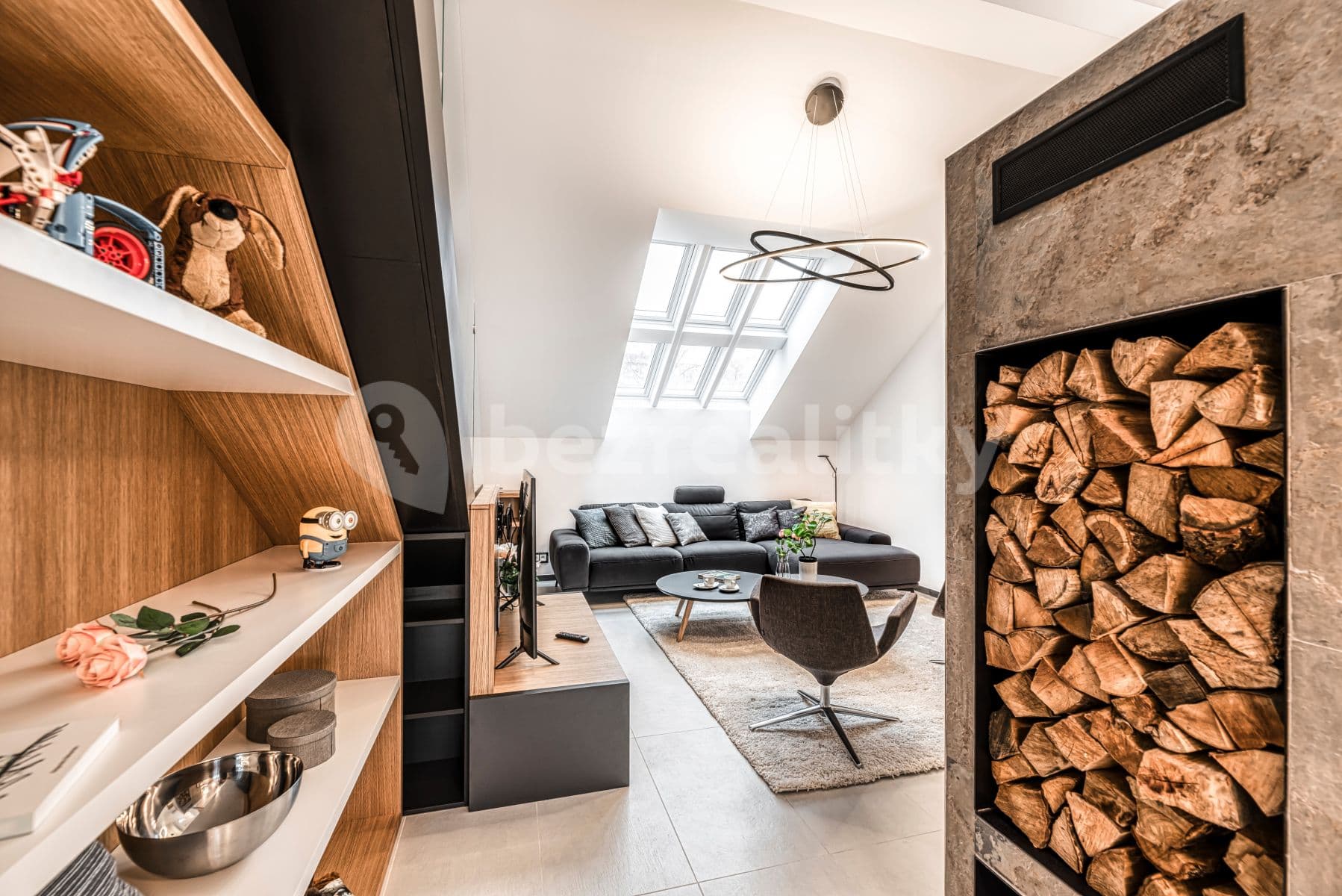 Pronájem bytu 2+kk 99 m², Francouzská, Praha, Praha Pronájem bytu 2+kk 99 m², Francouzská, Praha, Praha