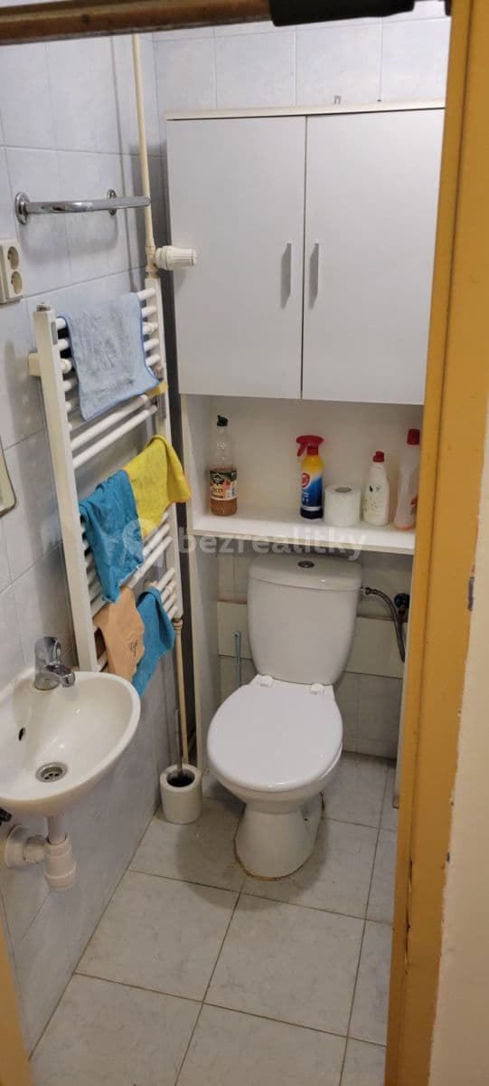 Pronájem bytu 1+1 32 m², Kordačova, Kladno, Středočeský kraj Pronájem bytu 1+1 32 m², Kordačova, Kladno, Středočeský kraj