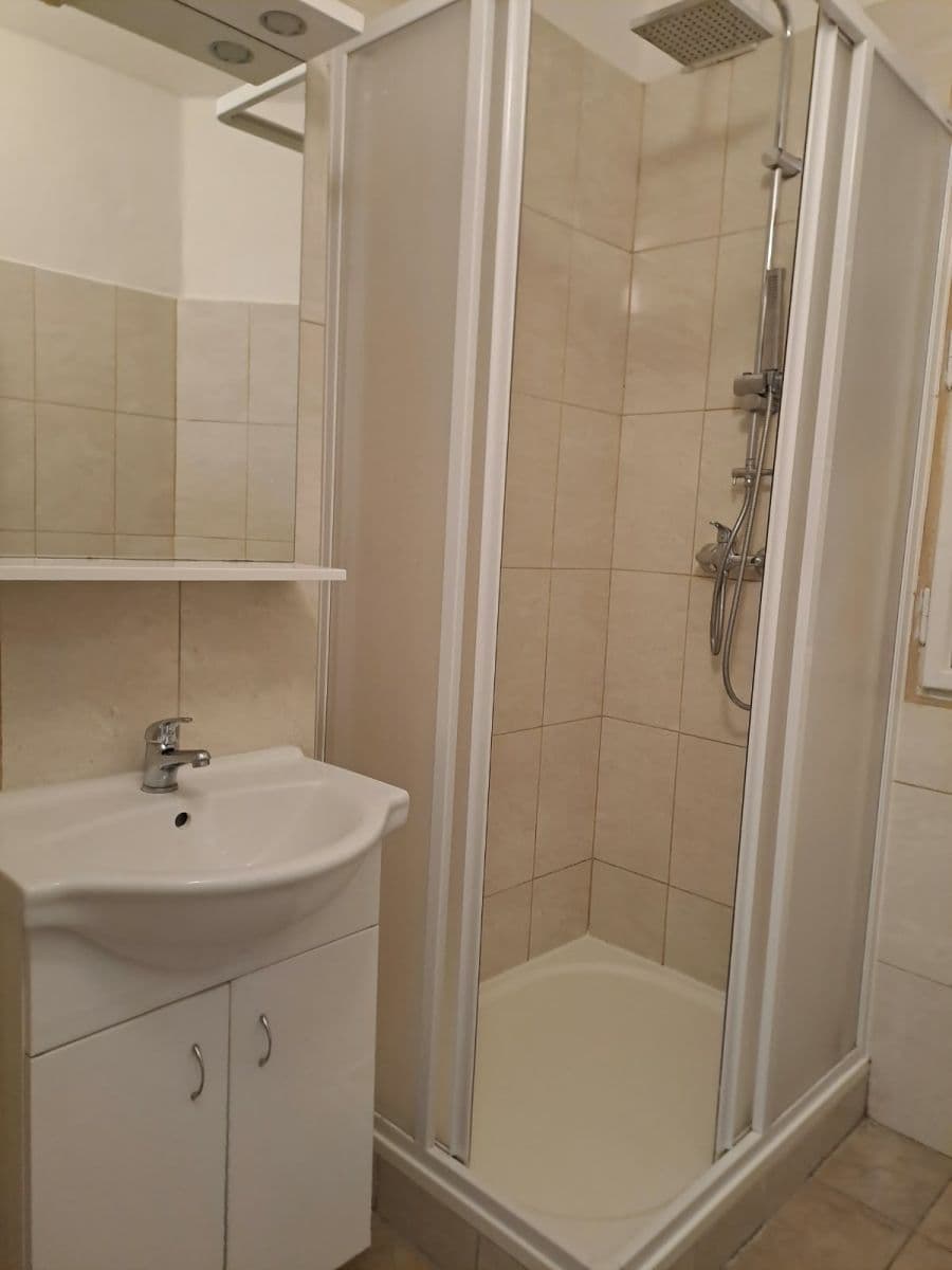 Pronájem bytu 2+1 74 m², Sokolovská, Praha, Praha Pronájem bytu 2+1 74 m², Sokolovská, Praha, Praha