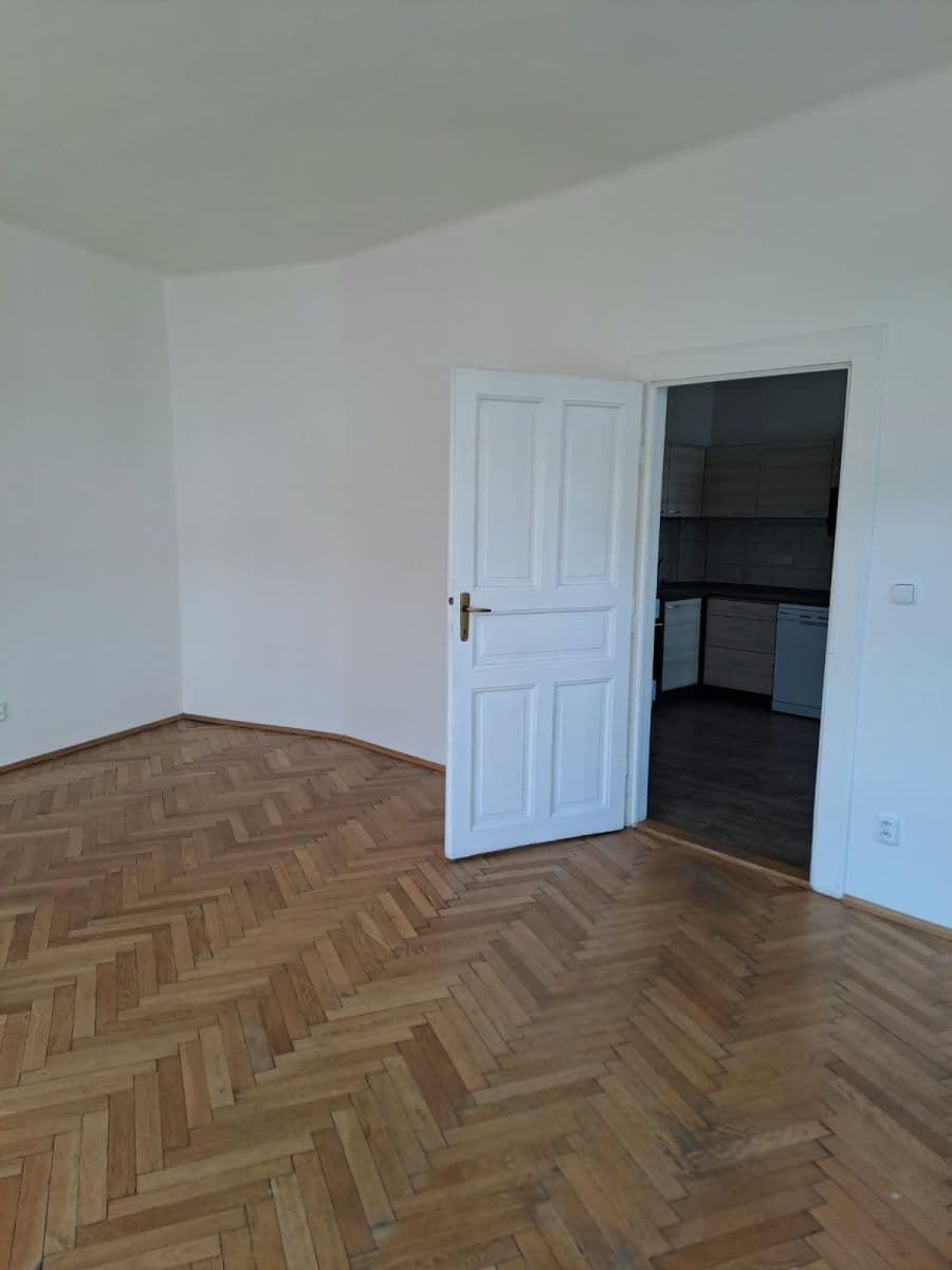 Pronájem bytu 2+1 74 m², Sokolovská, Praha, Praha Pronájem bytu 2+1 74 m², Sokolovská, Praha, Praha