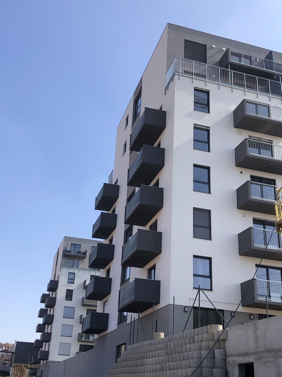 Pronájem bytu 1+kk 33 m², Za černým mostem, Praha, Praha Pronájem bytu 1+kk 33 m², Za černým mostem, Praha, Praha