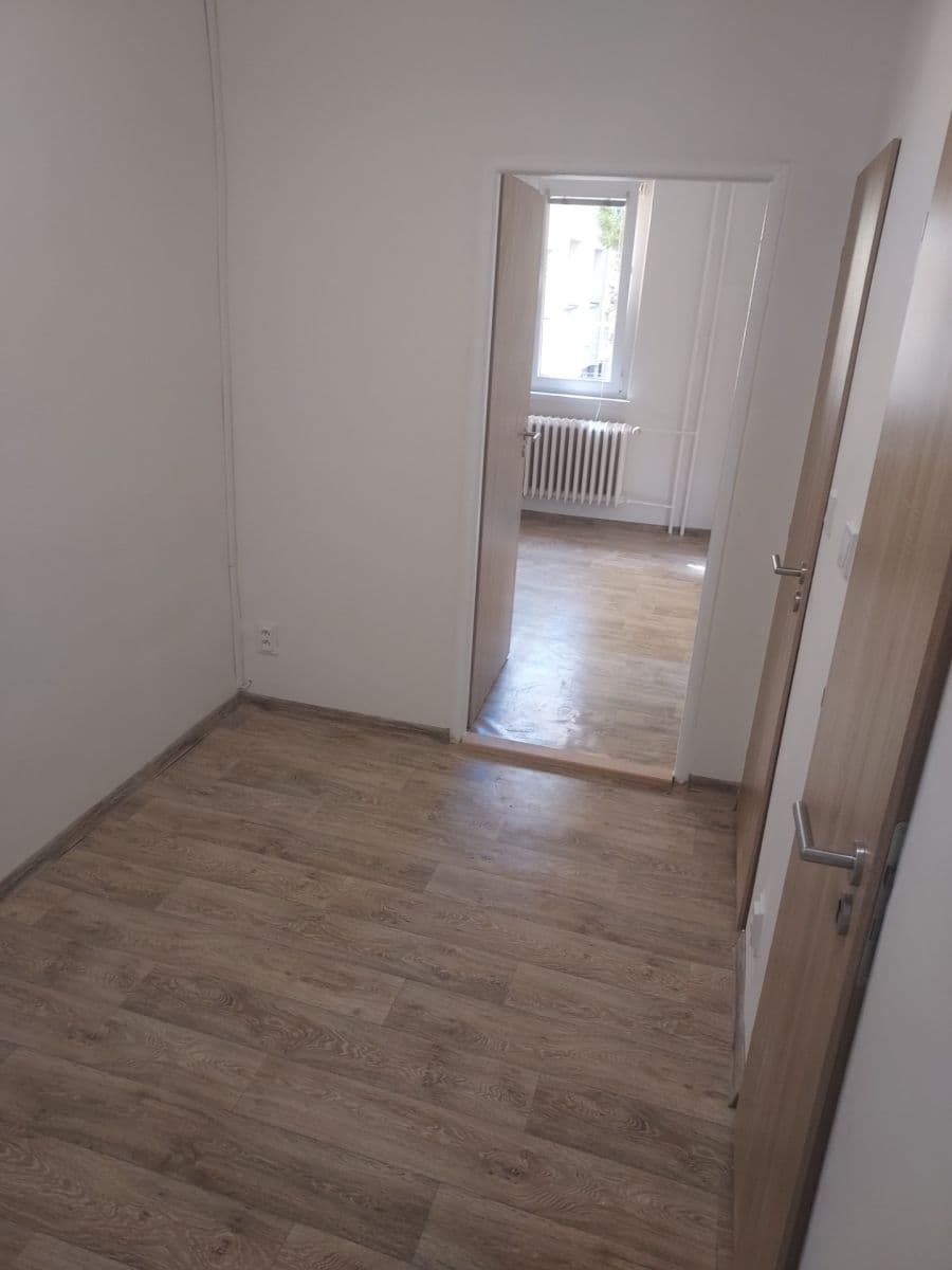 Pronájem bytu 3+1 60 m², Borovského, Karviná, Moravskoslezský kraj Pronájem bytu 3+1 60 m², Borovského, Karviná, Moravskoslezský kraj
