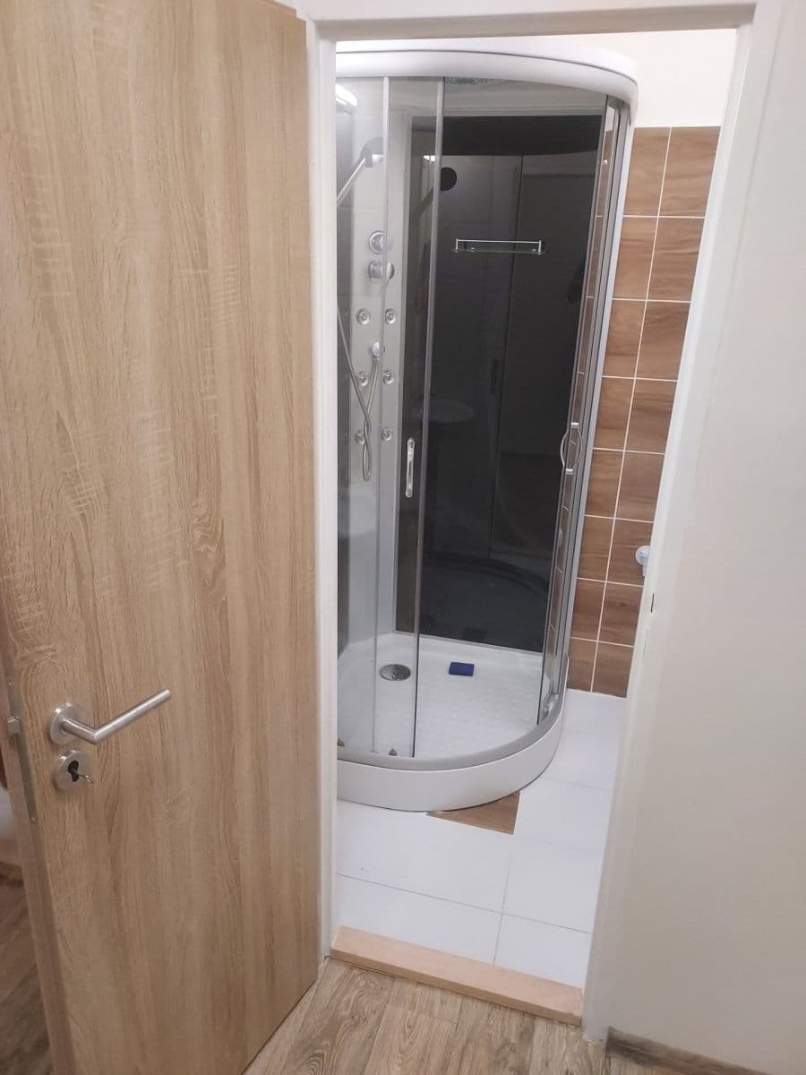 Pronájem bytu 3+1 60 m², Borovského, Karviná, Moravskoslezský kraj Pronájem bytu 3+1 60 m², Borovského, Karviná, Moravskoslezský kraj