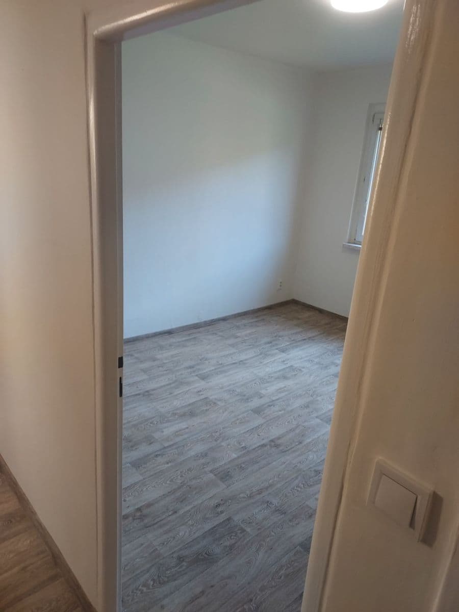 Pronájem bytu 3+1 60 m², Borovského, Karviná, Moravskoslezský kraj Pronájem bytu 3+1 60 m², Borovského, Karviná, Moravskoslezský kraj
