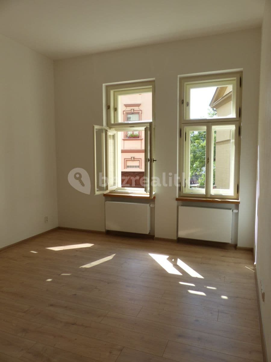 Pronájem bytu 1+1 35 m², Ondřejská, Karlovy Vary, Karlovarský kraj
