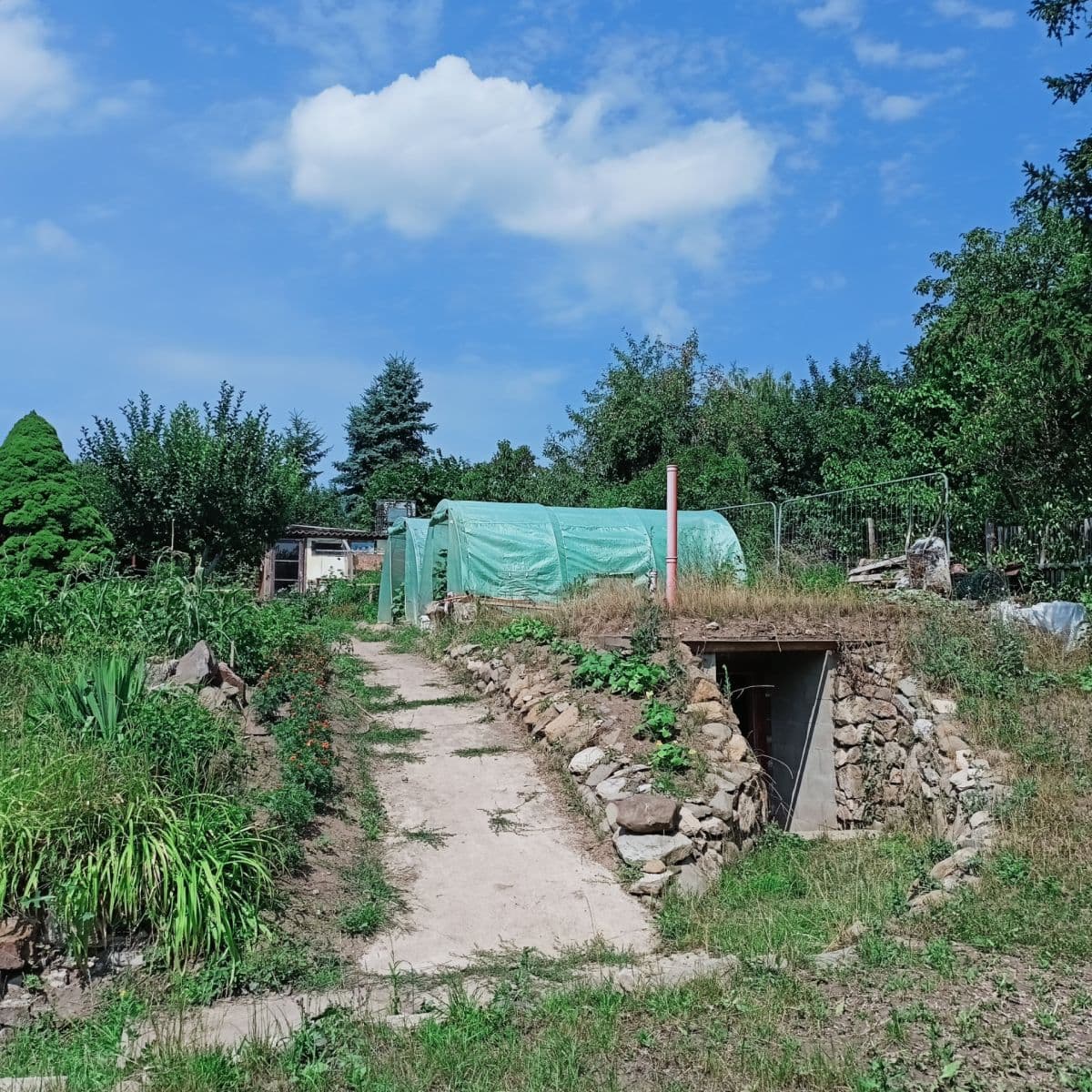 Prodej pozemku 800 m², Velemín, Ústecký kraj Prodej pozemku 800 m², Velemín, Ústecký kraj