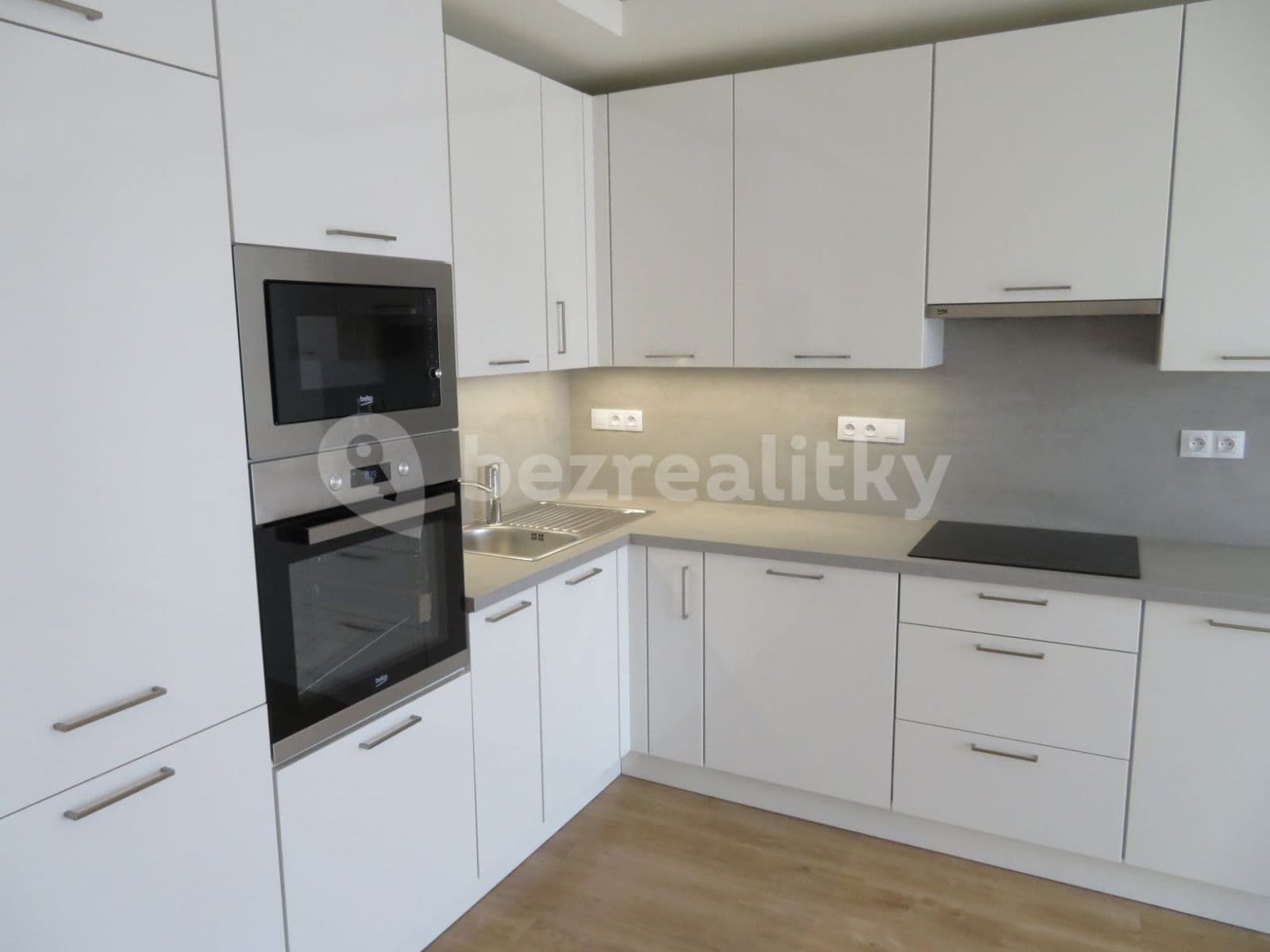 Pronájem bytu 2+kk 51 m², Mukařovského, Praha, Praha Pronájem bytu 2+kk 51 m², Mukařovského, Praha, Praha