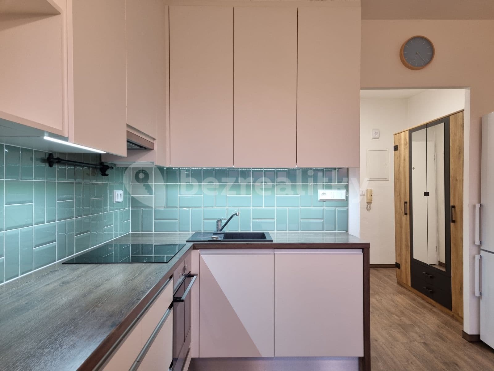 Pronájem bytu 2+kk 48 m², Bělohorská, Brno, Jihomoravský kraj Pronájem bytu 2+kk 48 m², Bělohorská, Brno, Jihomoravský kraj