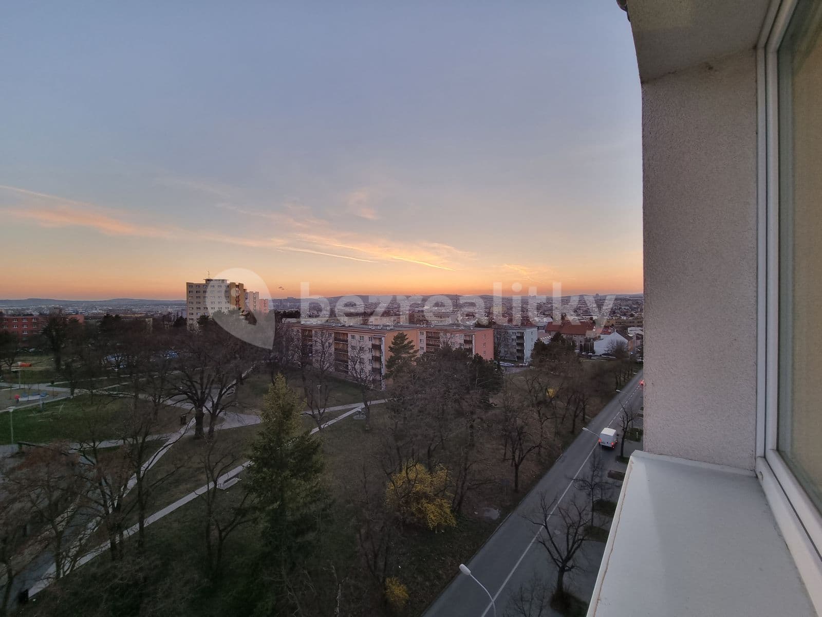 Pronájem bytu 2+kk 48 m², Bělohorská, Brno, Jihomoravský kraj Pronájem bytu 2+kk 48 m², Bělohorská, Brno, Jihomoravský kraj