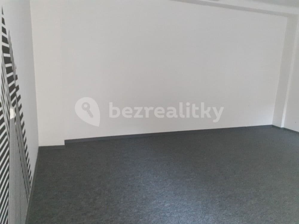 Pronájem nebytového prostoru 40 m², Hollarovo náměstí, Praha, Praha Pronájem nebytového prostoru 40 m², Hollarovo náměstí, Praha, Praha